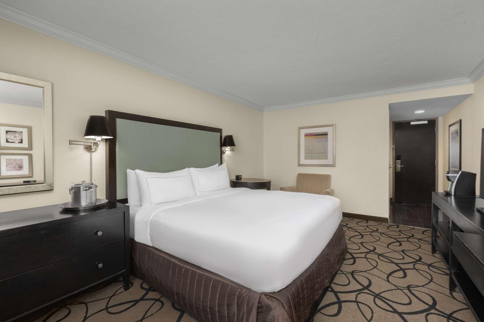 The Verve Boston Natick, Tapestry Collection by Hilton gallery photo in Natick — image 32