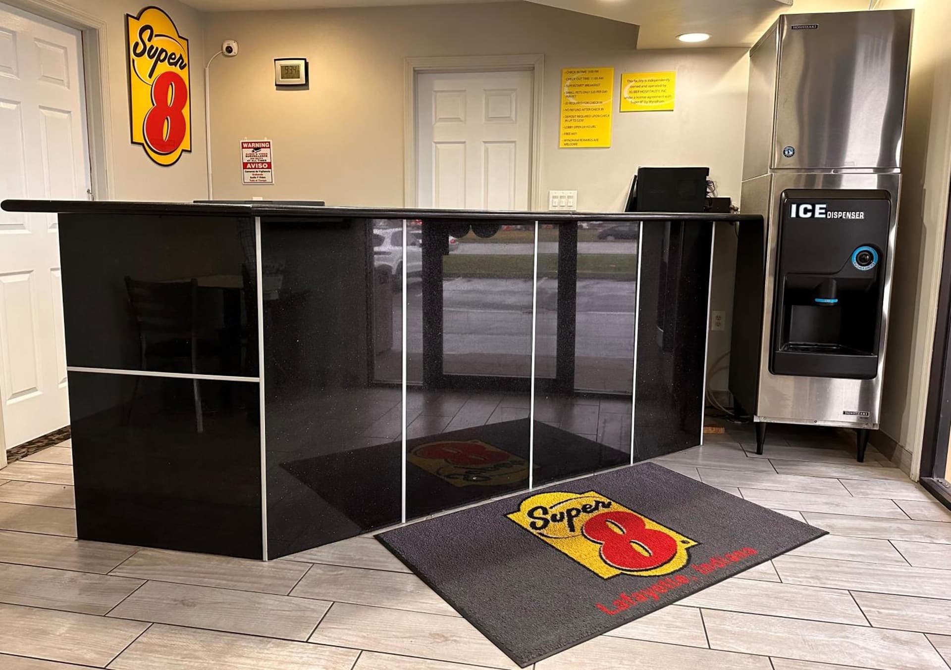 Super 8 by Wyndham Lafayette / Purdue Area gallery photo in Lafayette, IN — image 7
