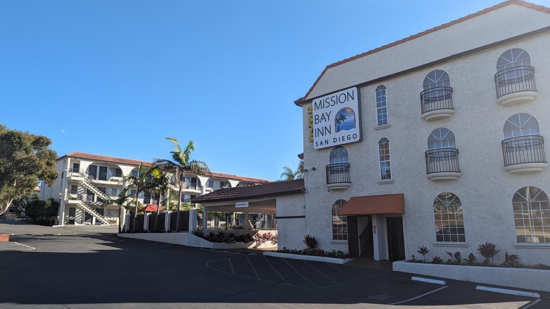 Best Western San Diego Pacific Beach/Mission Bay featured exterior or lobby in San Diego, CA — similar hotel