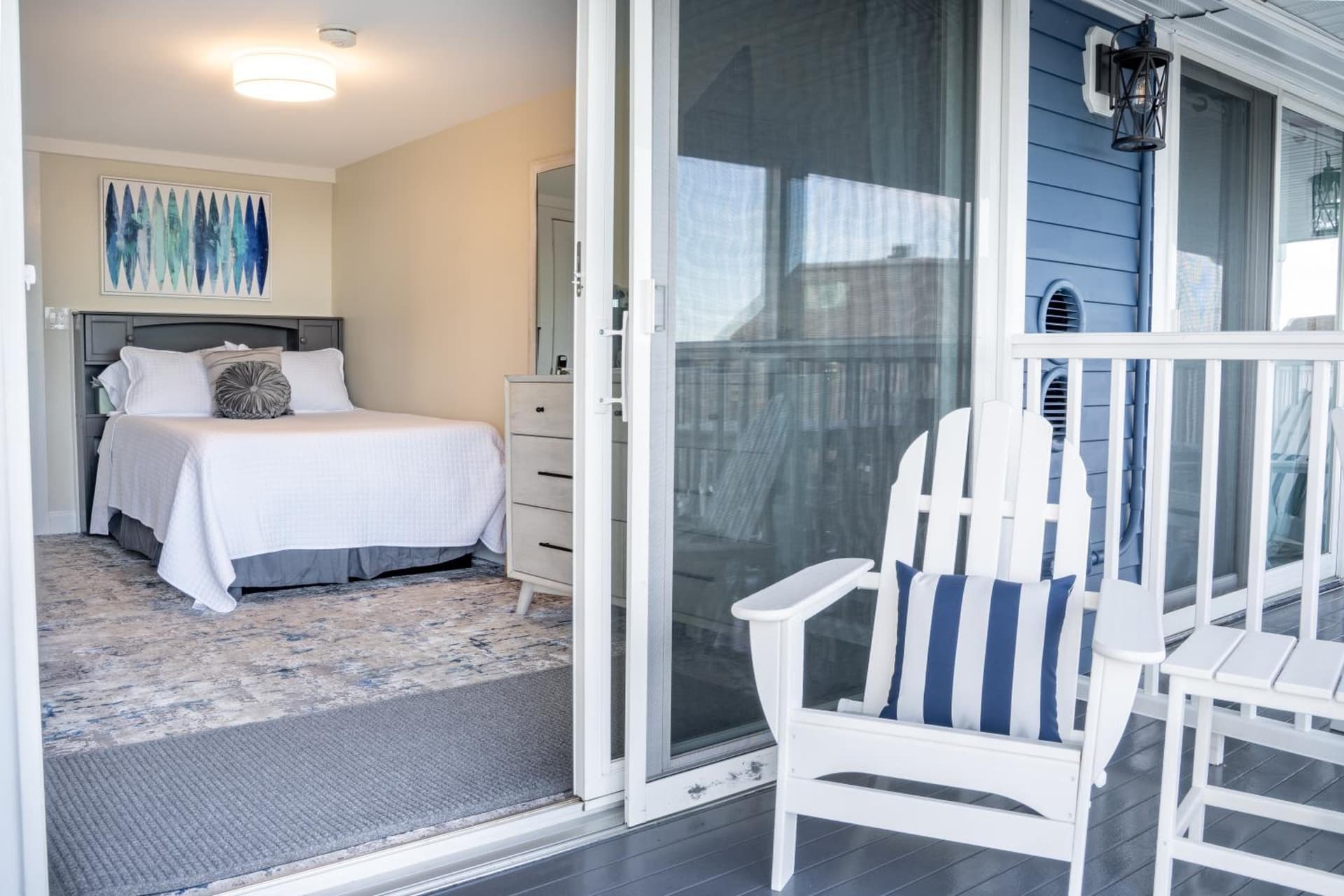 935 Ocean, a Beachside Inn gallery photo in Hampton — image 4