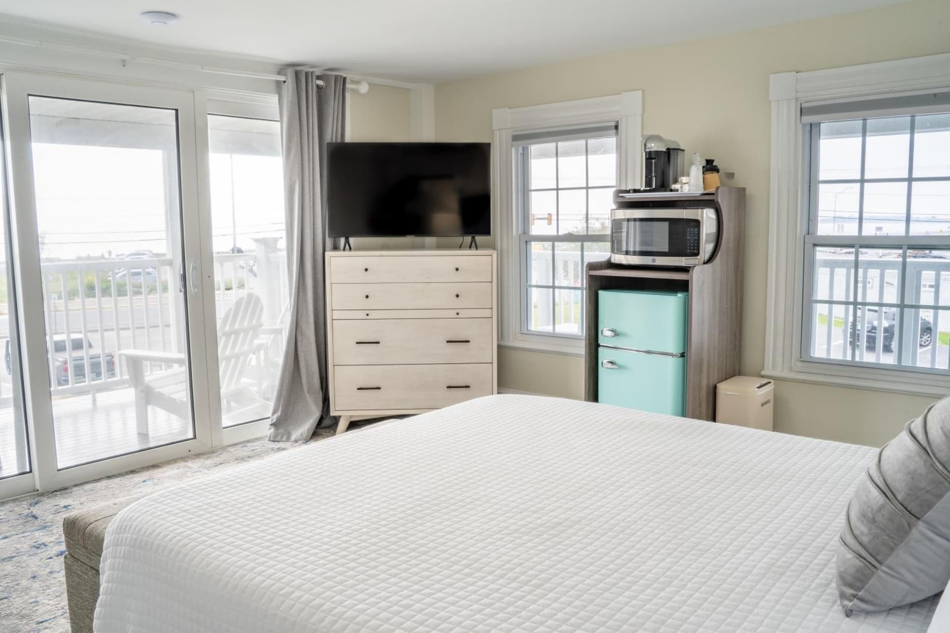 935 Ocean, a Beachside Inn gallery photo in Hampton — image 53