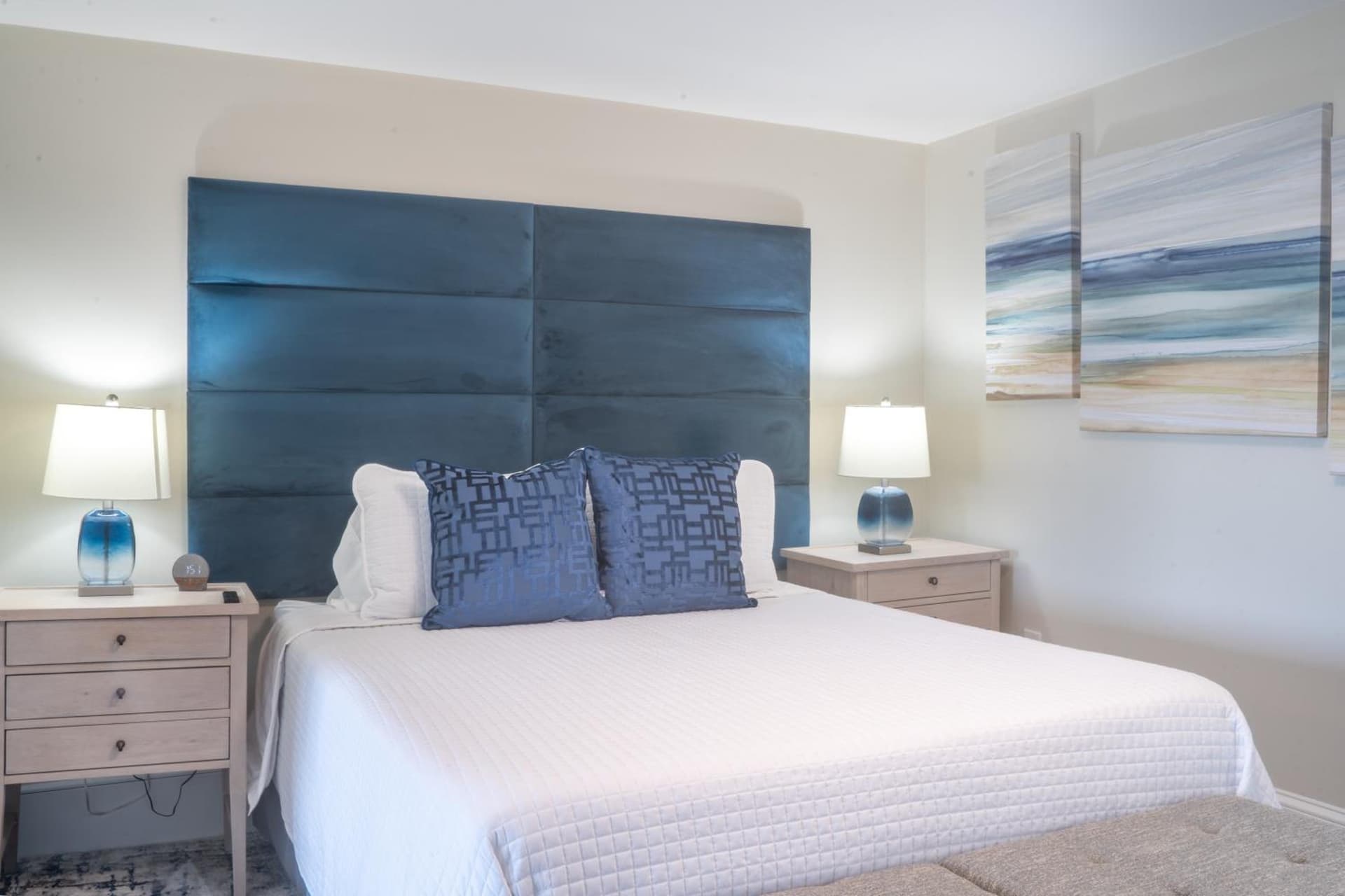 935 Ocean, a Beachside Inn gallery photo in Hampton — image 56