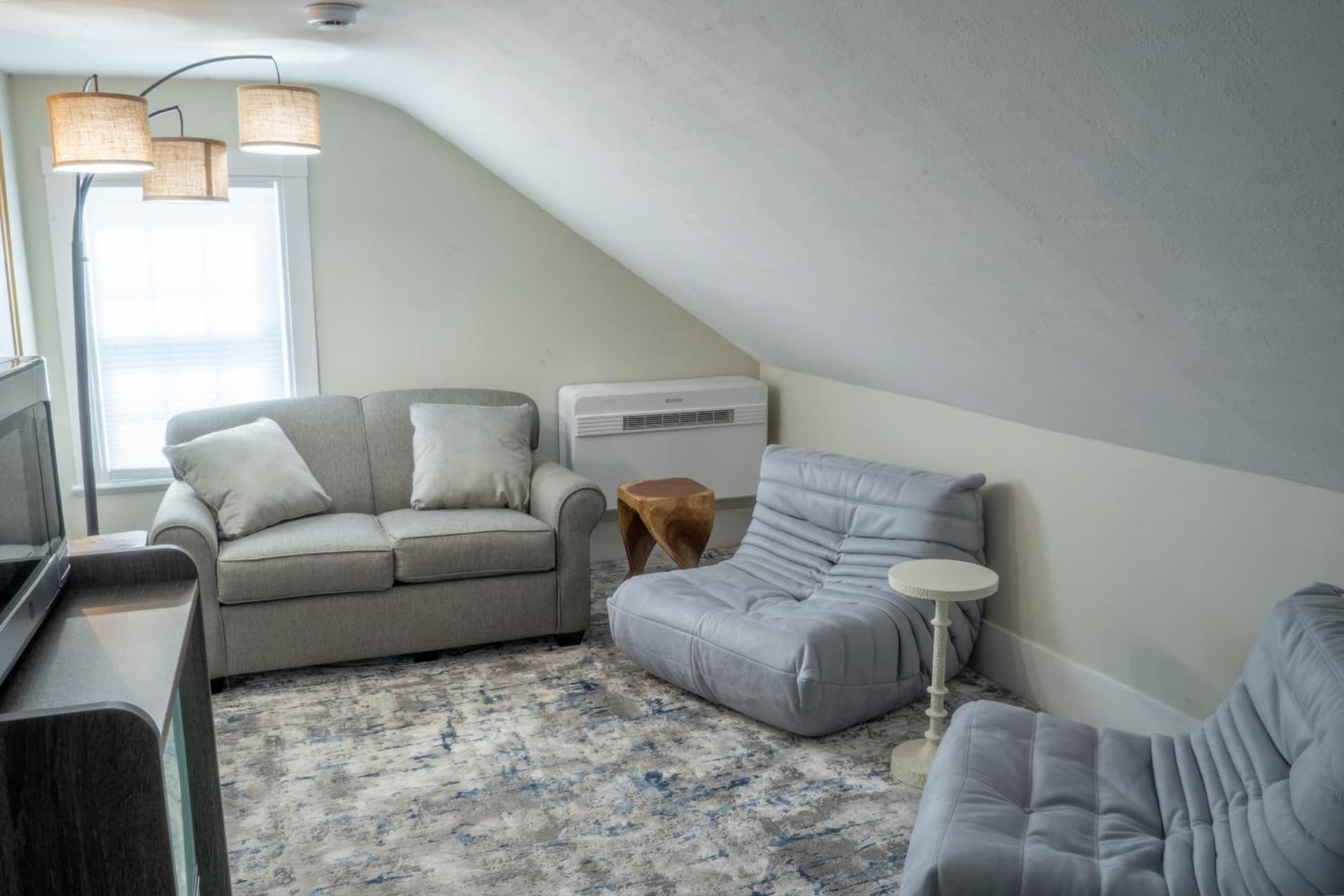 935 Ocean, a Beachside Inn gallery photo in Hampton — image 58