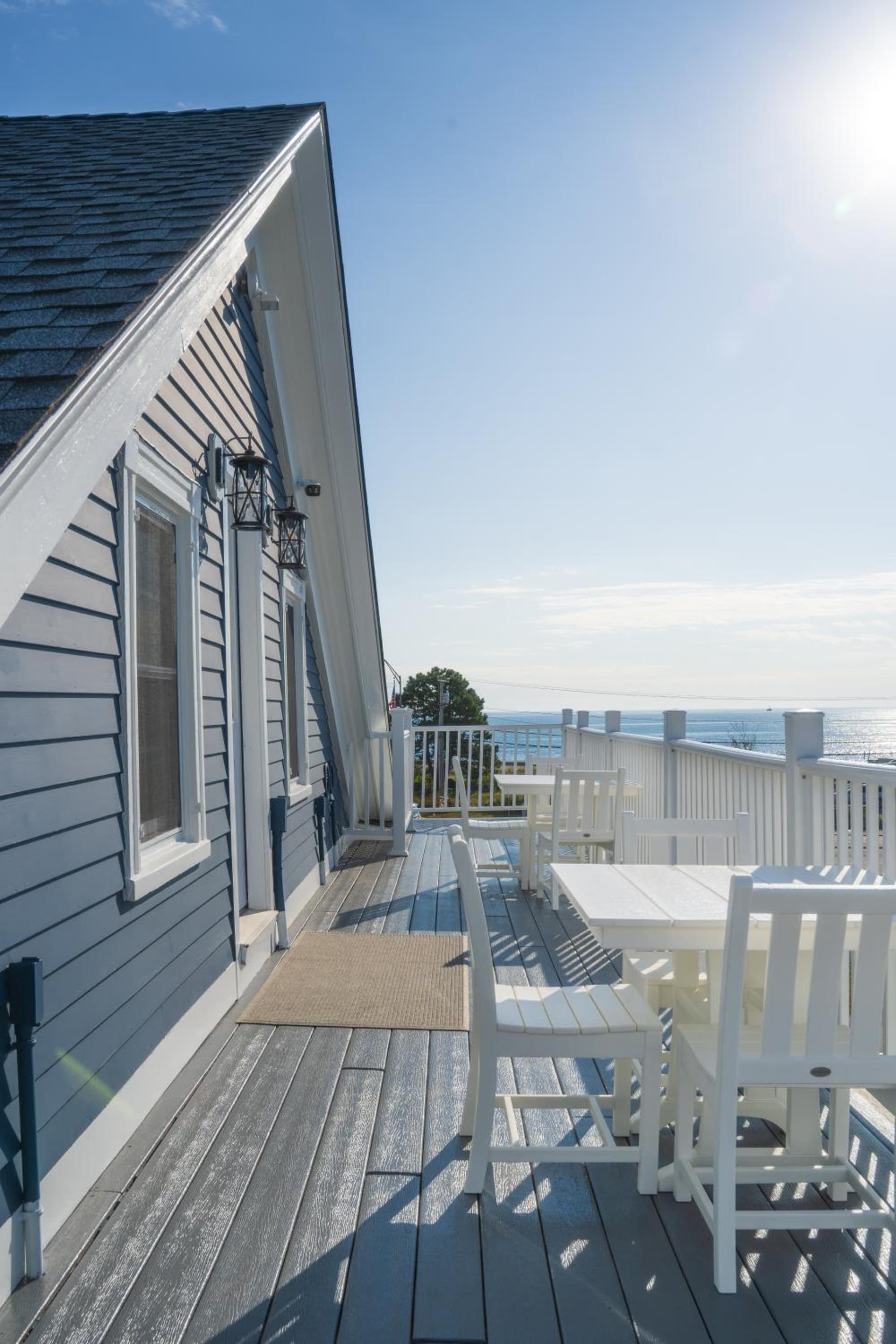 935 Ocean, a Beachside Inn gallery photo in Hampton — image 62