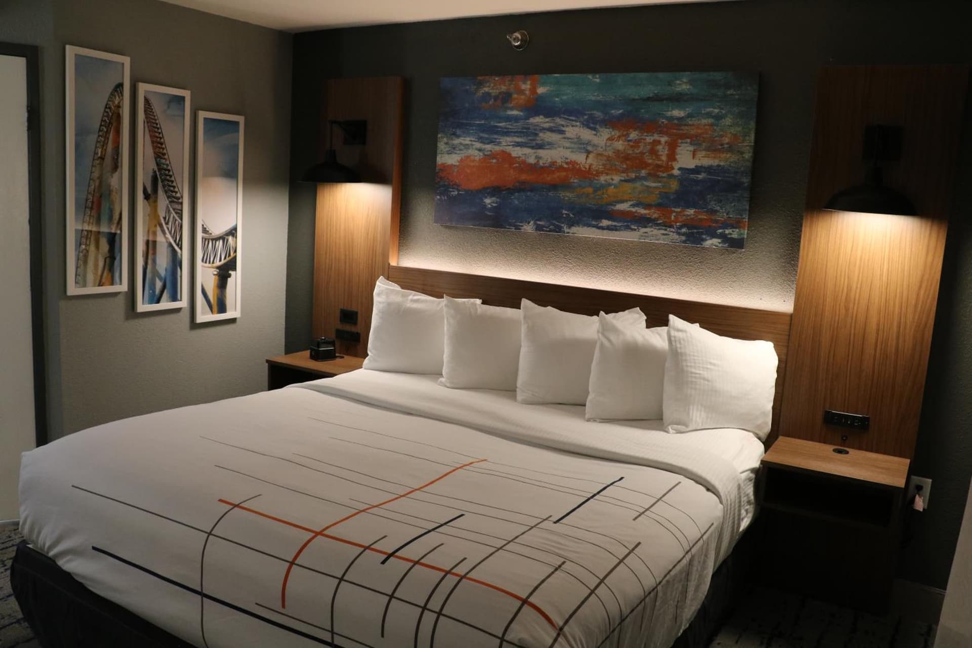 La Quinta by Wyndham Chicago Gurnee gallery photo in Gurnee, IL — image 13