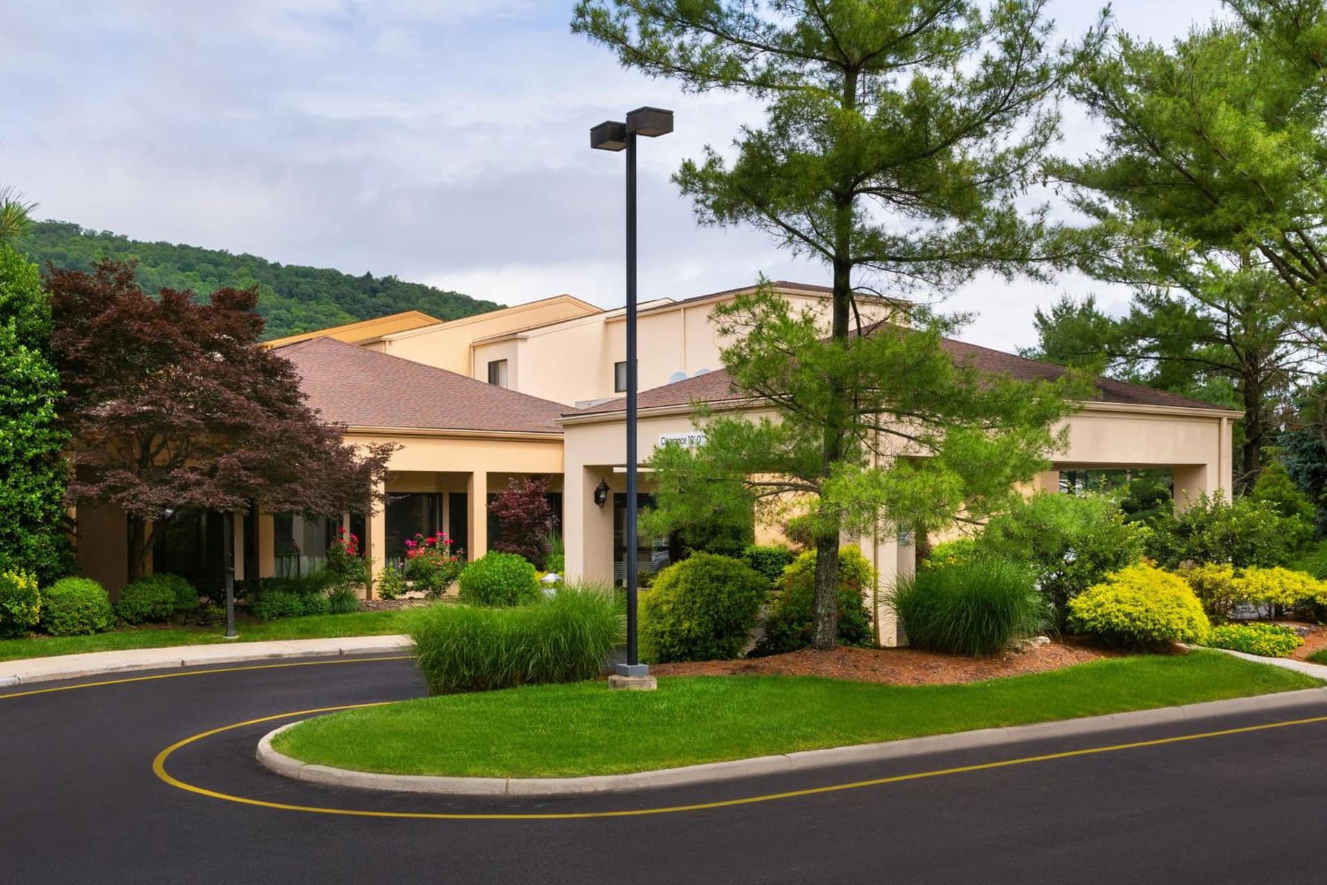 Courtyard by Marriott Mahwah featured exterior or lobby in Mahwah, NJ — similar hotel