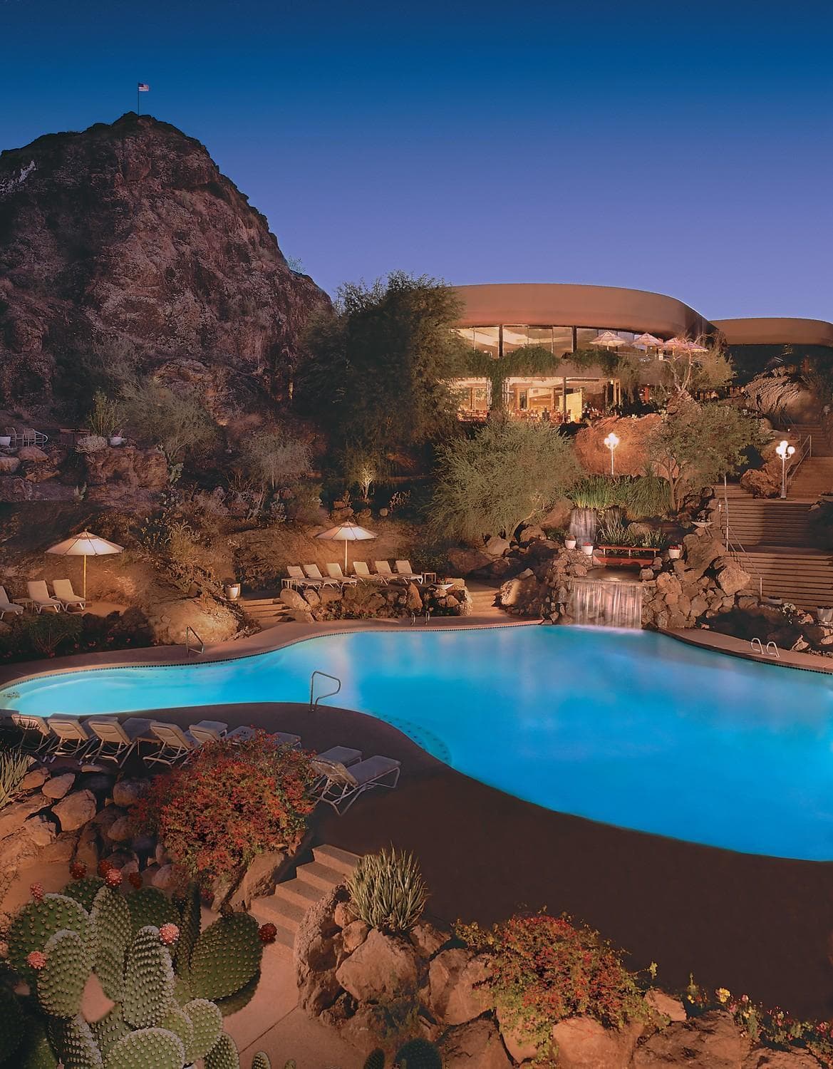 Phoenix Marriott Resort Tempe at The Buttes property views in Tempe, AZ — gallery photo 3