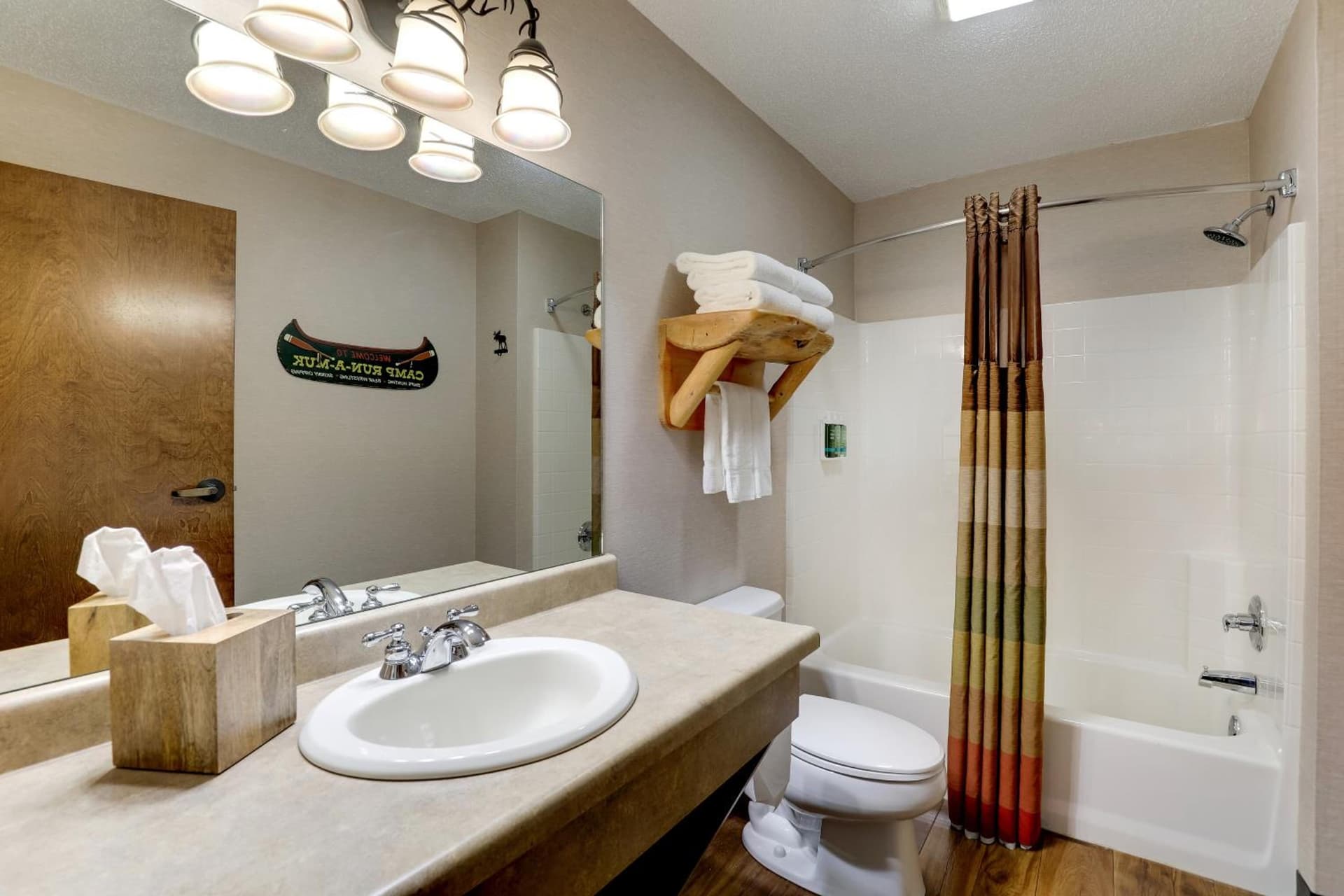 Stoney Creek Hotel Quad Cities - Moline gallery photo in Moline, IL — image 10