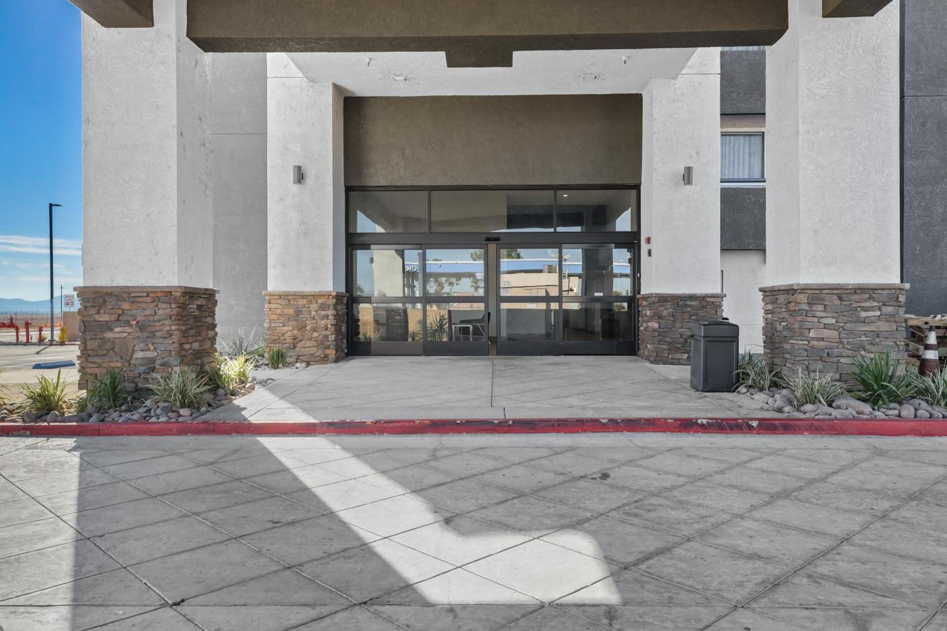 Studio 6 Suites Perris, CA gallery photo in Perris, CA — image 46