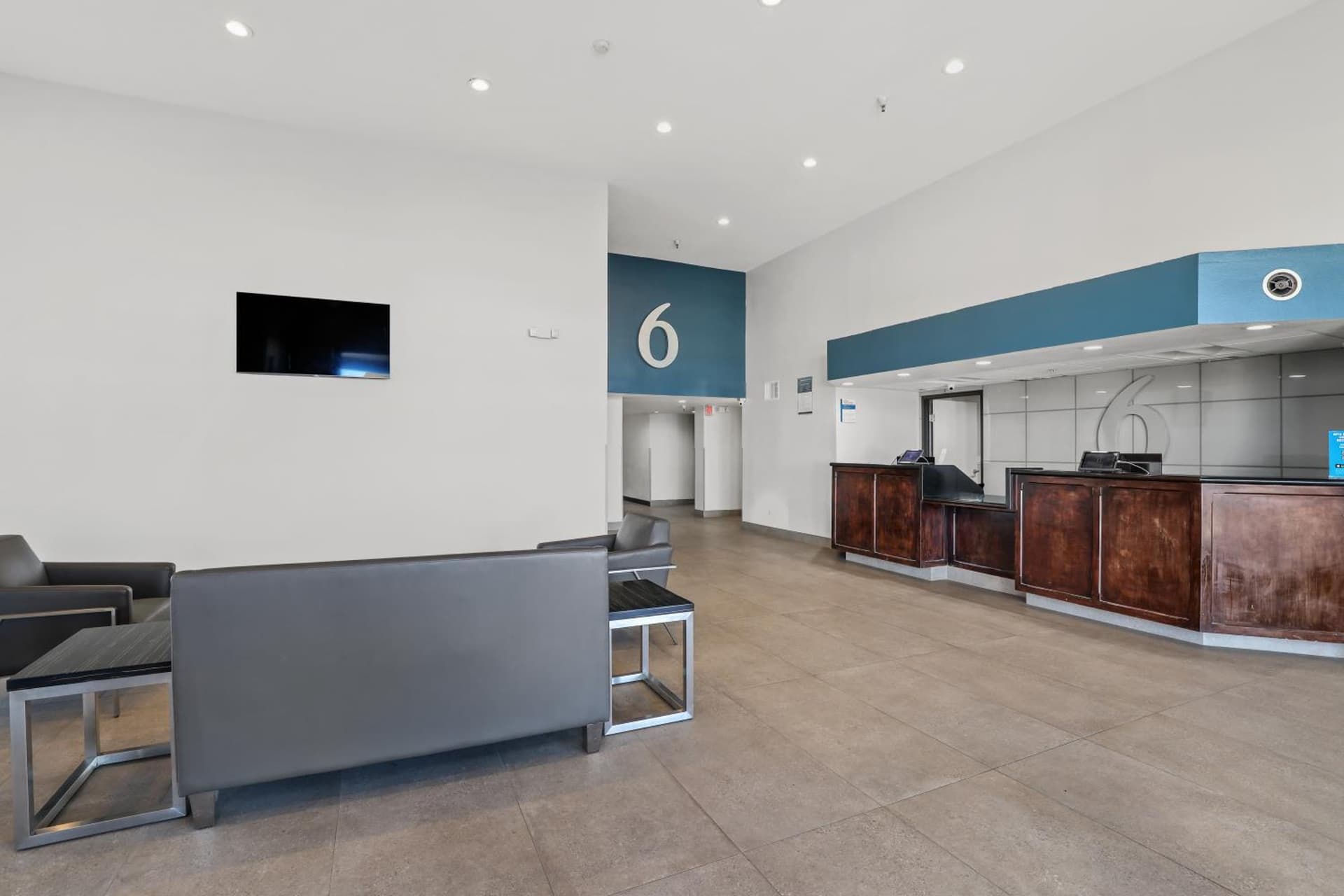 Studio 6 Suites Perris, CA gallery photo in Perris, CA — image 49
