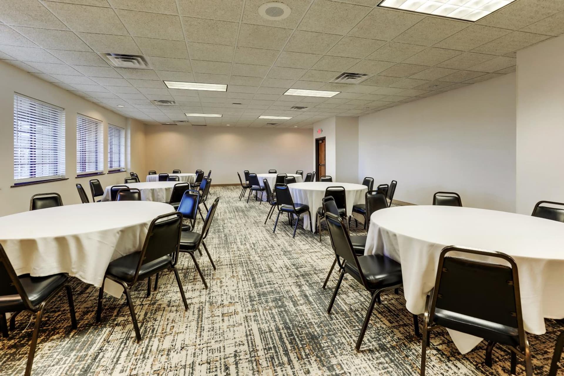 Stoney Creek Hotel Quad Cities - Moline gallery photo in Moline, IL — image 4