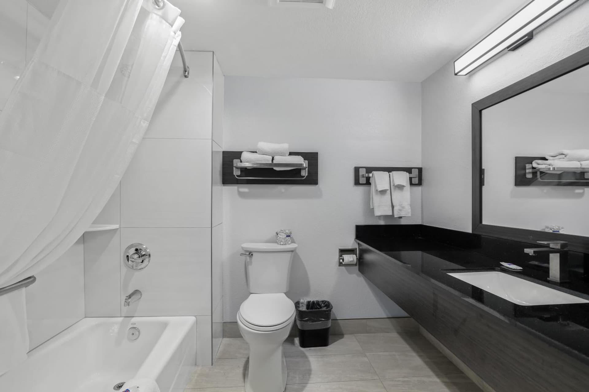 Studio 6 Suites Perris, CA gallery photo in Perris, CA — image 45
