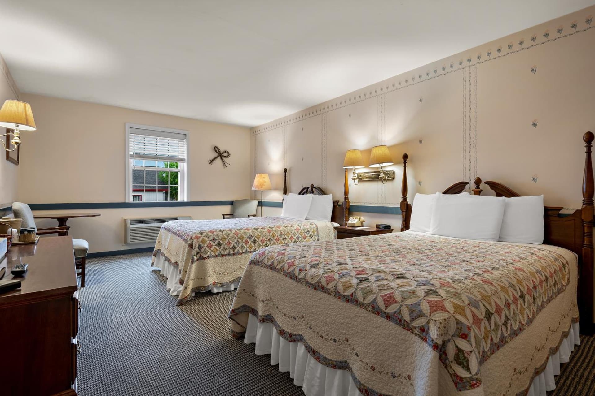Country Living Inn gallery photo in Lancaster, PA — image 4
