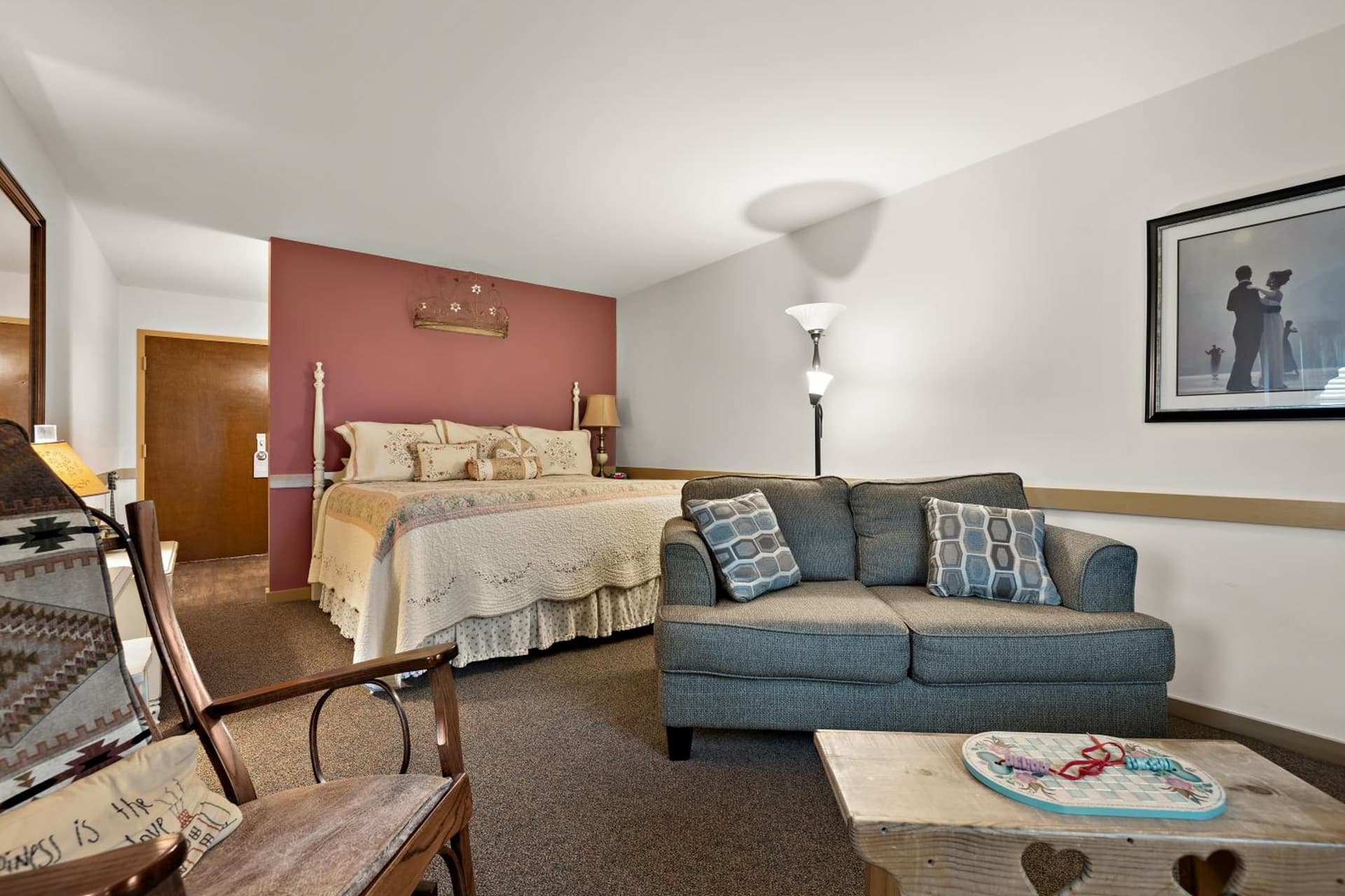 Country Living Inn gallery photo in Lancaster, PA — image 12