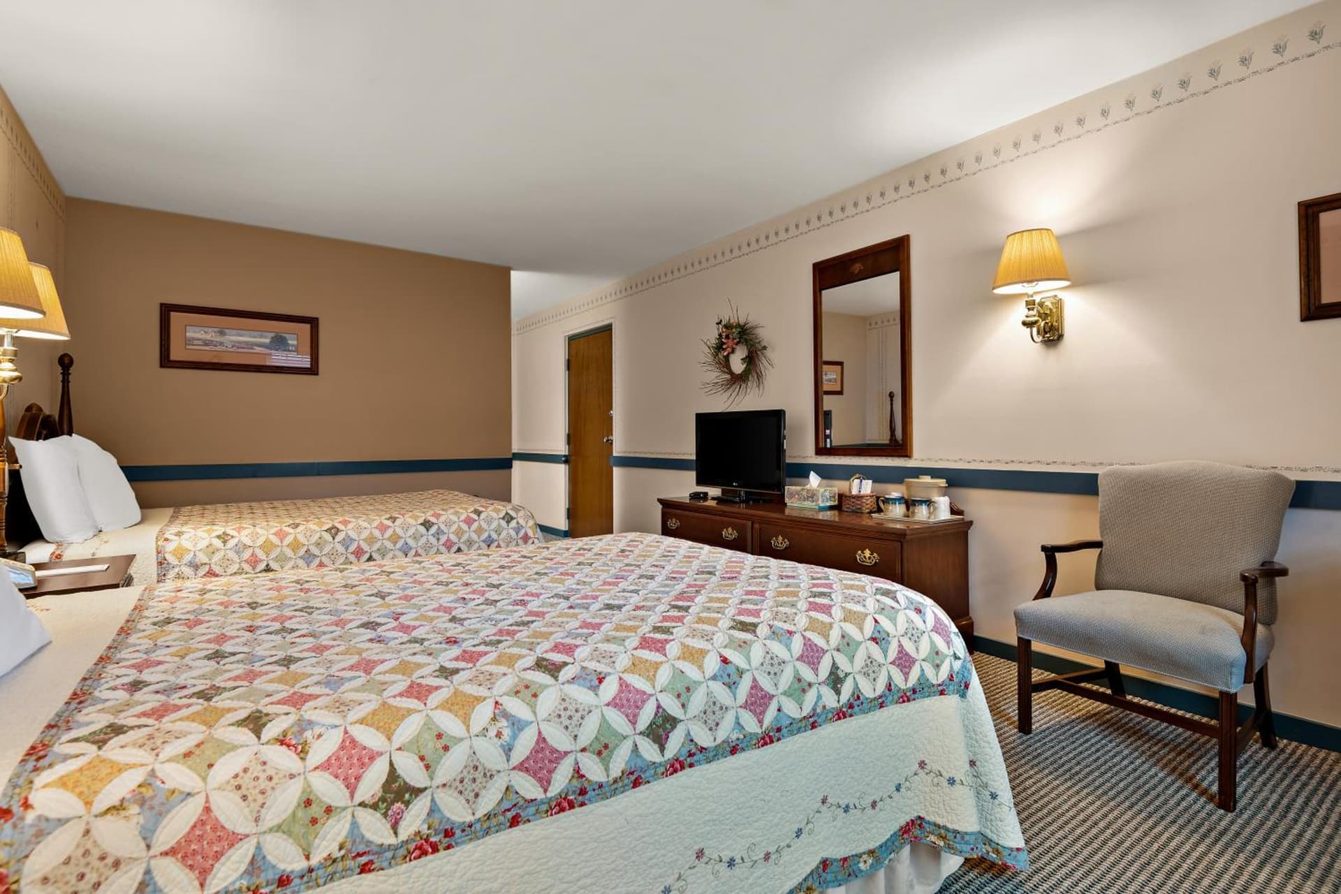 Country Living Inn gallery photo in Lancaster, PA — image 18