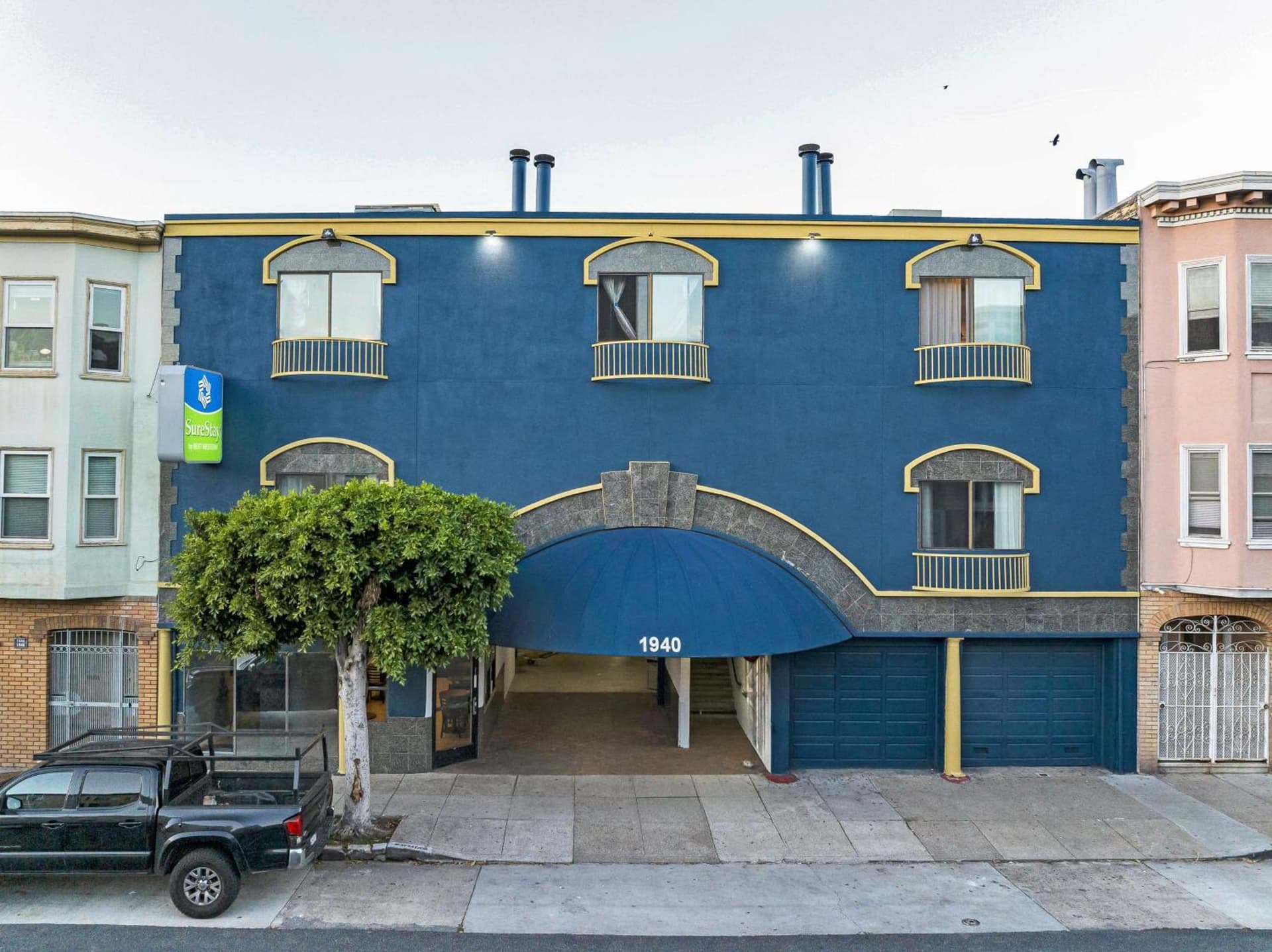 SureStay by Best Western San Francisco Marina District property views in San Francisco, CA — gallery photo 3