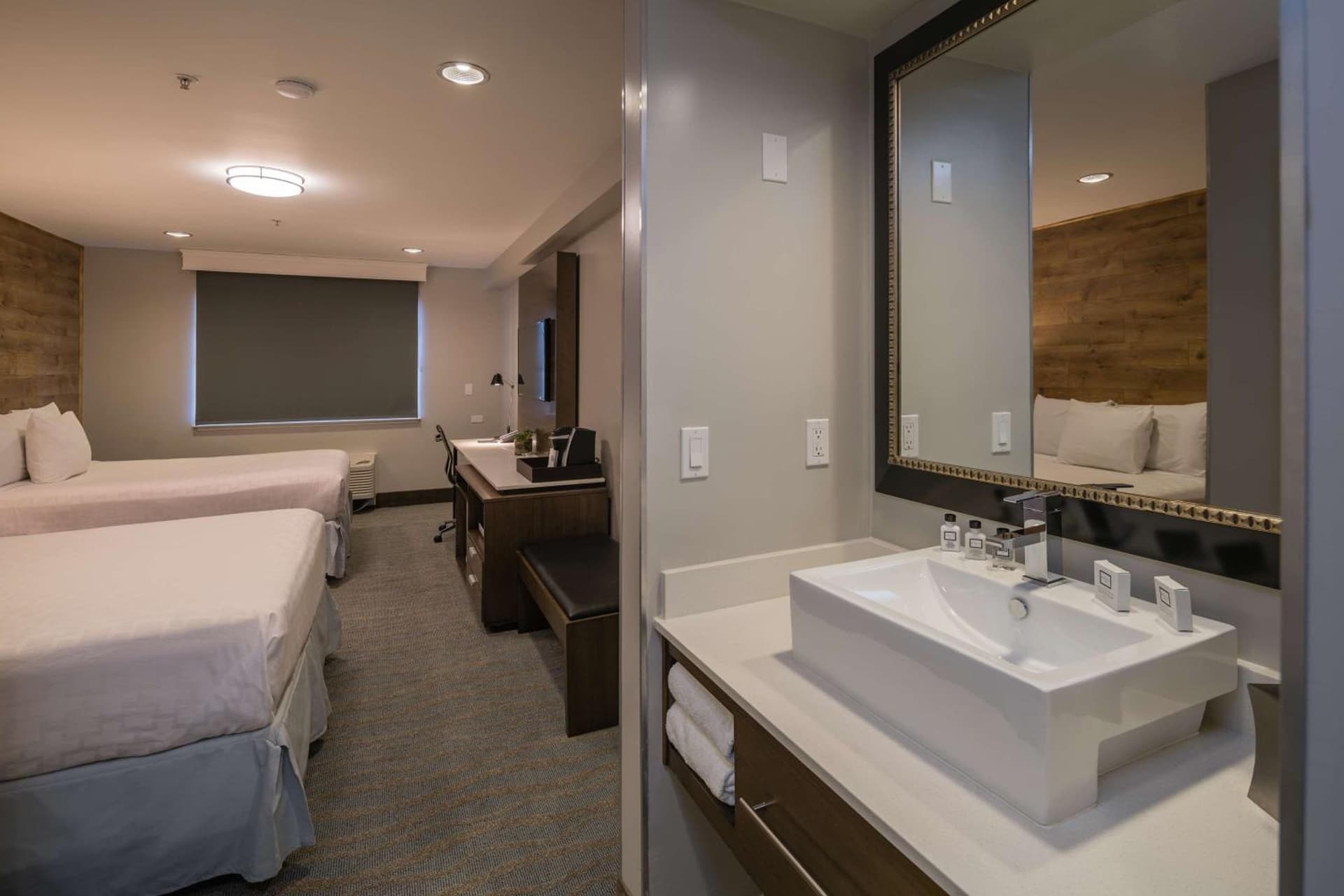 The Row Hotel, BW Signature Collection gallery photo in San Jose, CA — image 13