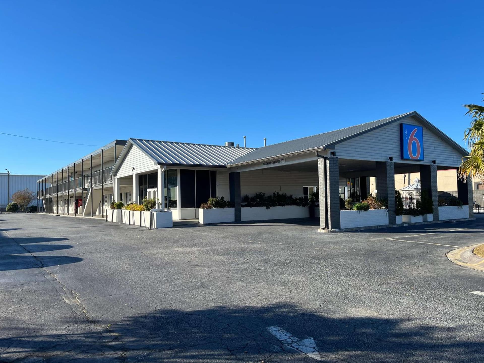 Motel 6 Greenville, NC ECU Medical Center property views in Greenville, NC — gallery photo 3