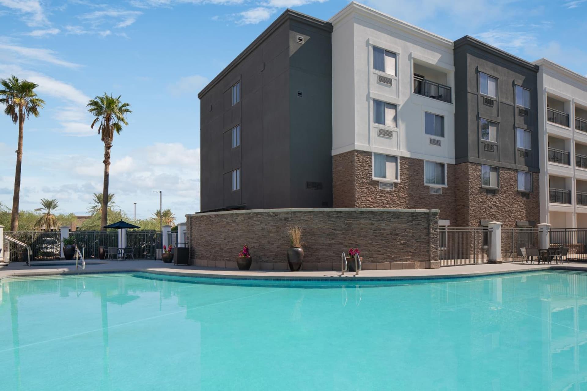 Courtyard by Marriott Phoenix West/Avondale gallery photo in Phoenix, AZ — image 64
