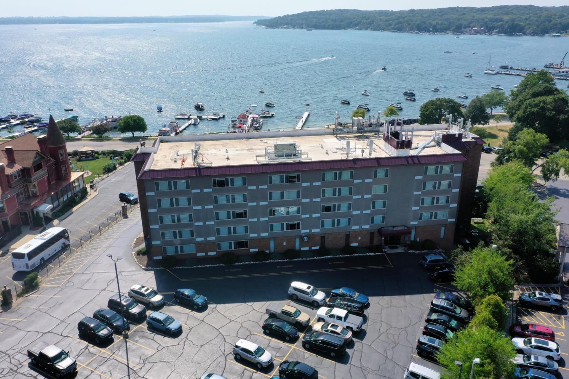 Harbor Shores on Lake Geneva gallery photo in Lake Geneva, WI — image 22