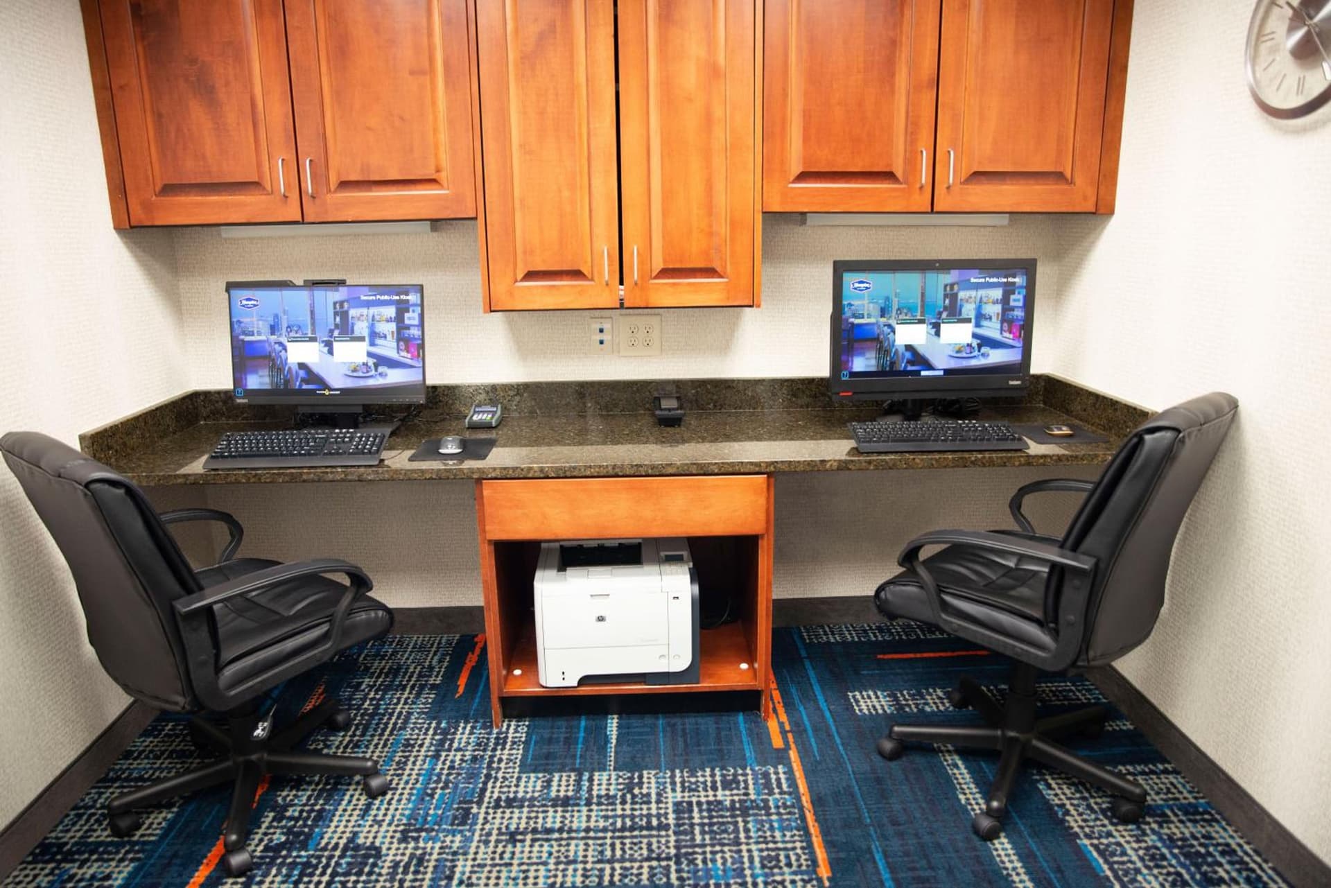 Hampton Inn & Suites Jacksonville gallery photo in Jacksonville, NC — image 13