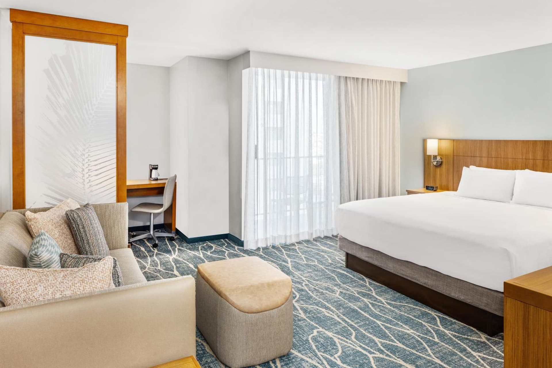 Hyatt Place Waikiki Beach gallery photo in Honolulu, HI — image 94