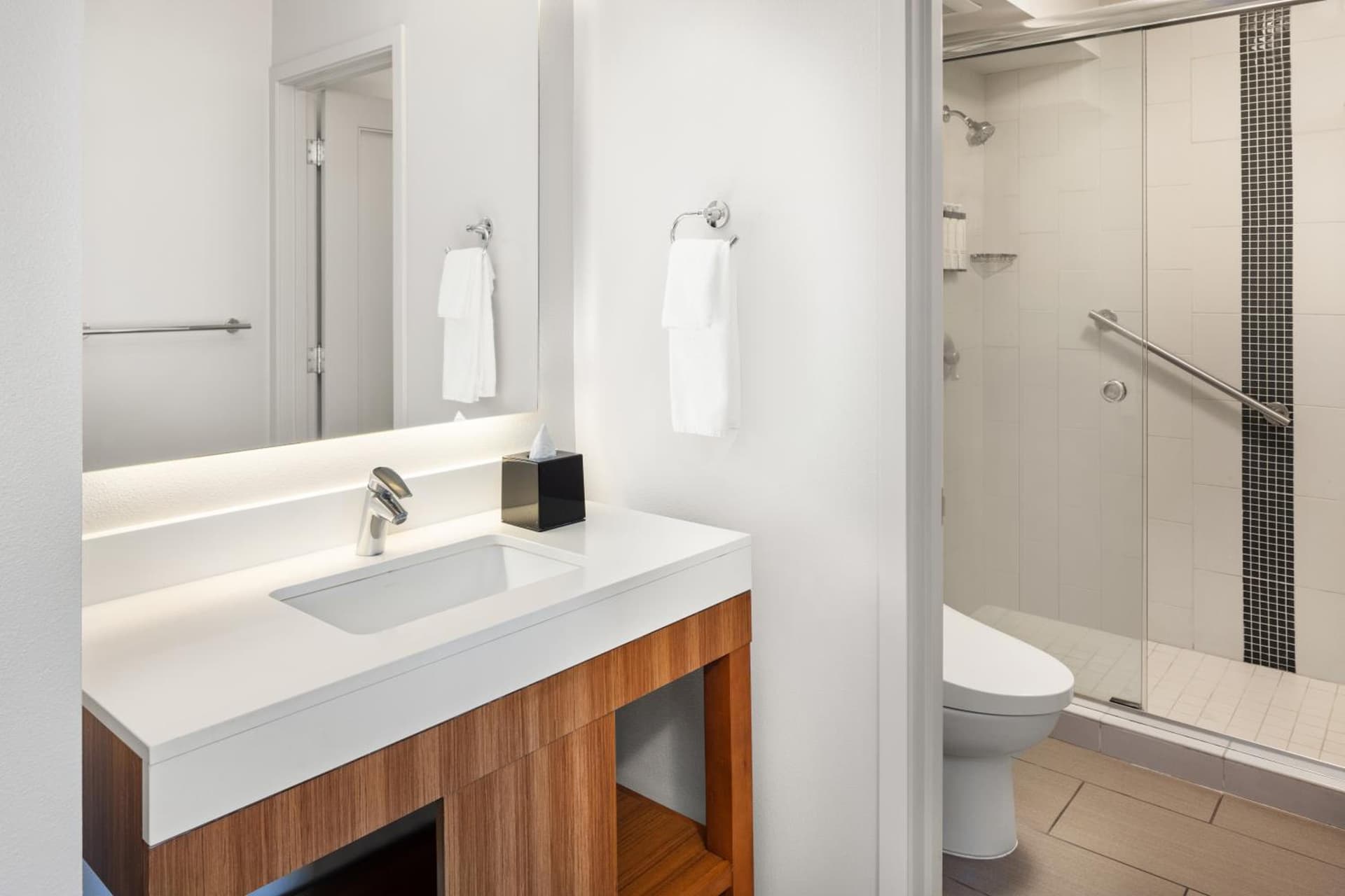 Hyatt Place Waikiki Beach gallery photo in Honolulu, HI — image 122