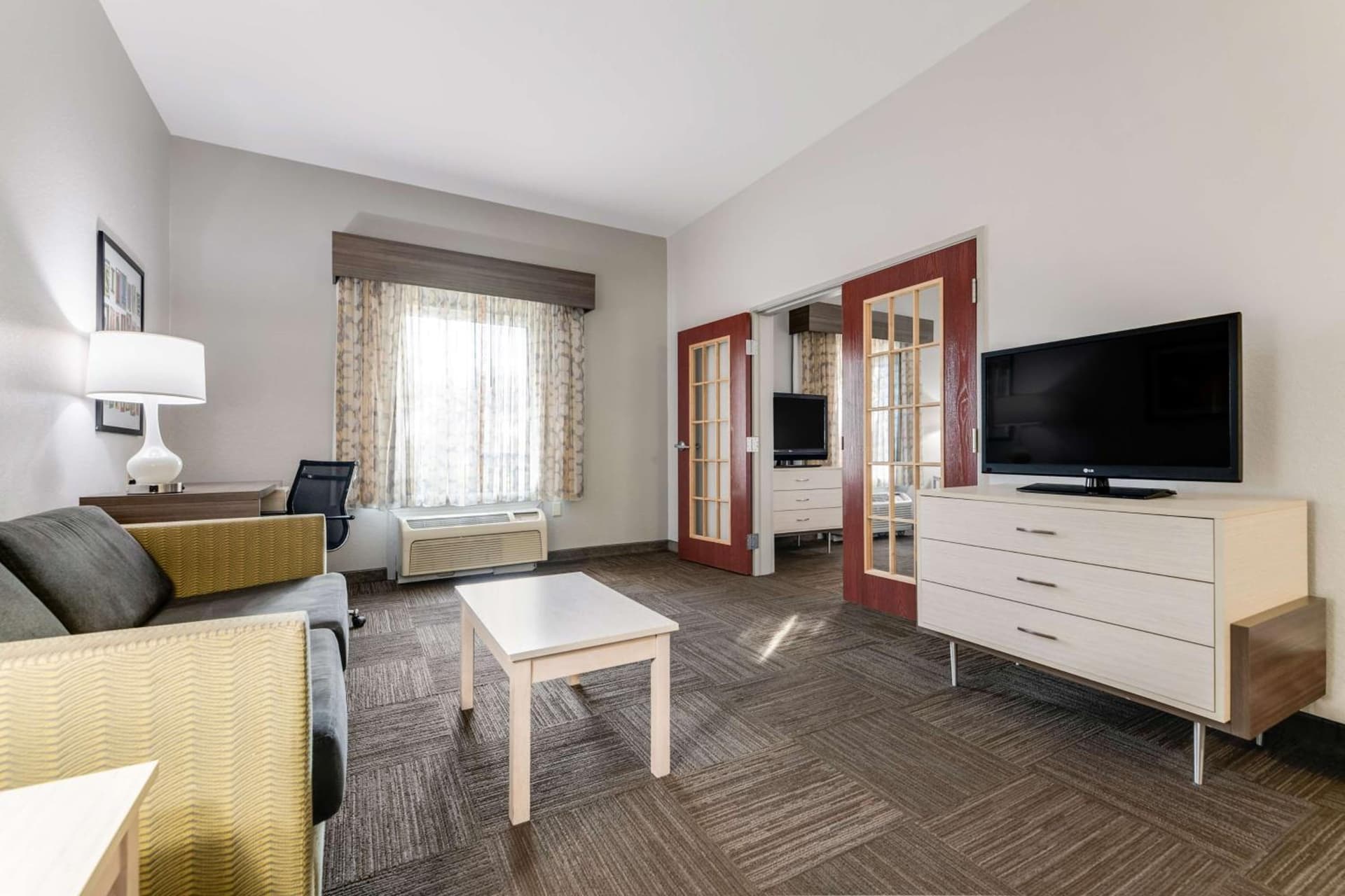 Best Western Auburndale Inn & Suites gallery photo in Auburndale, FL — image 31