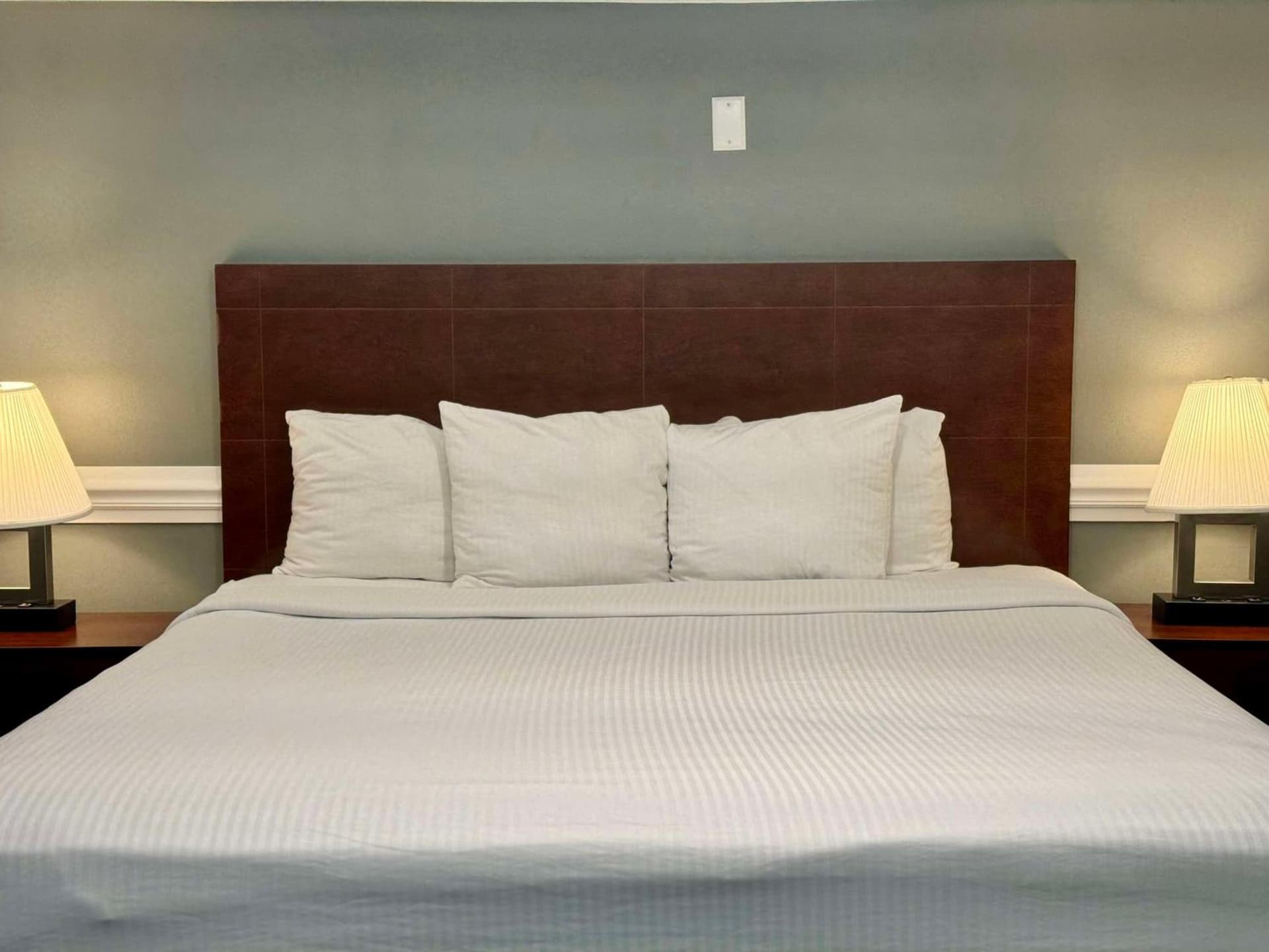 Best Western Executive Inn Kenosha - Pleasant Prairie gallery photo in Kenosha, WI — image 20