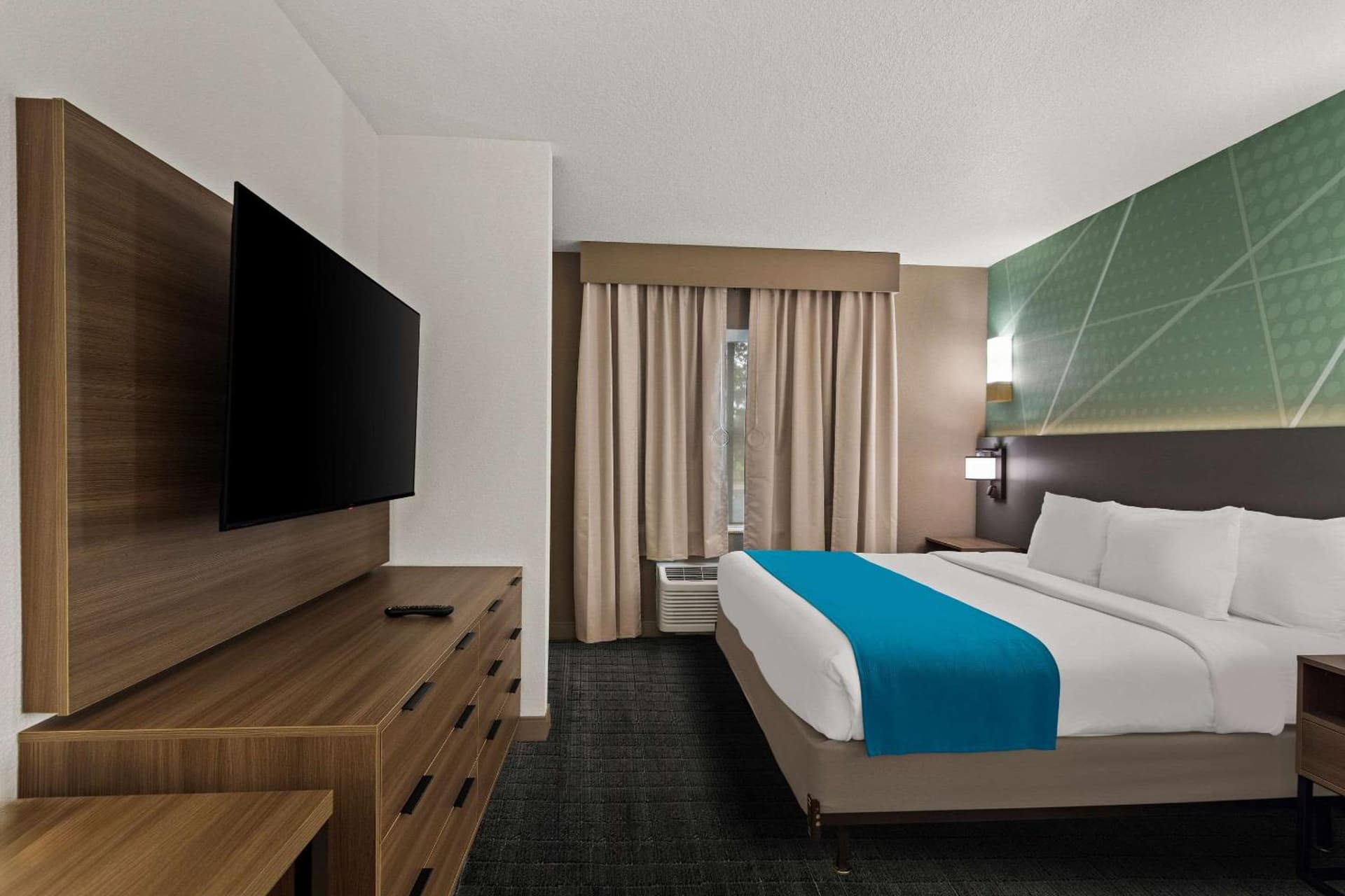 Comfort Suites Vero Beach I-95 gallery photo in Vero Beach, FL — image 6