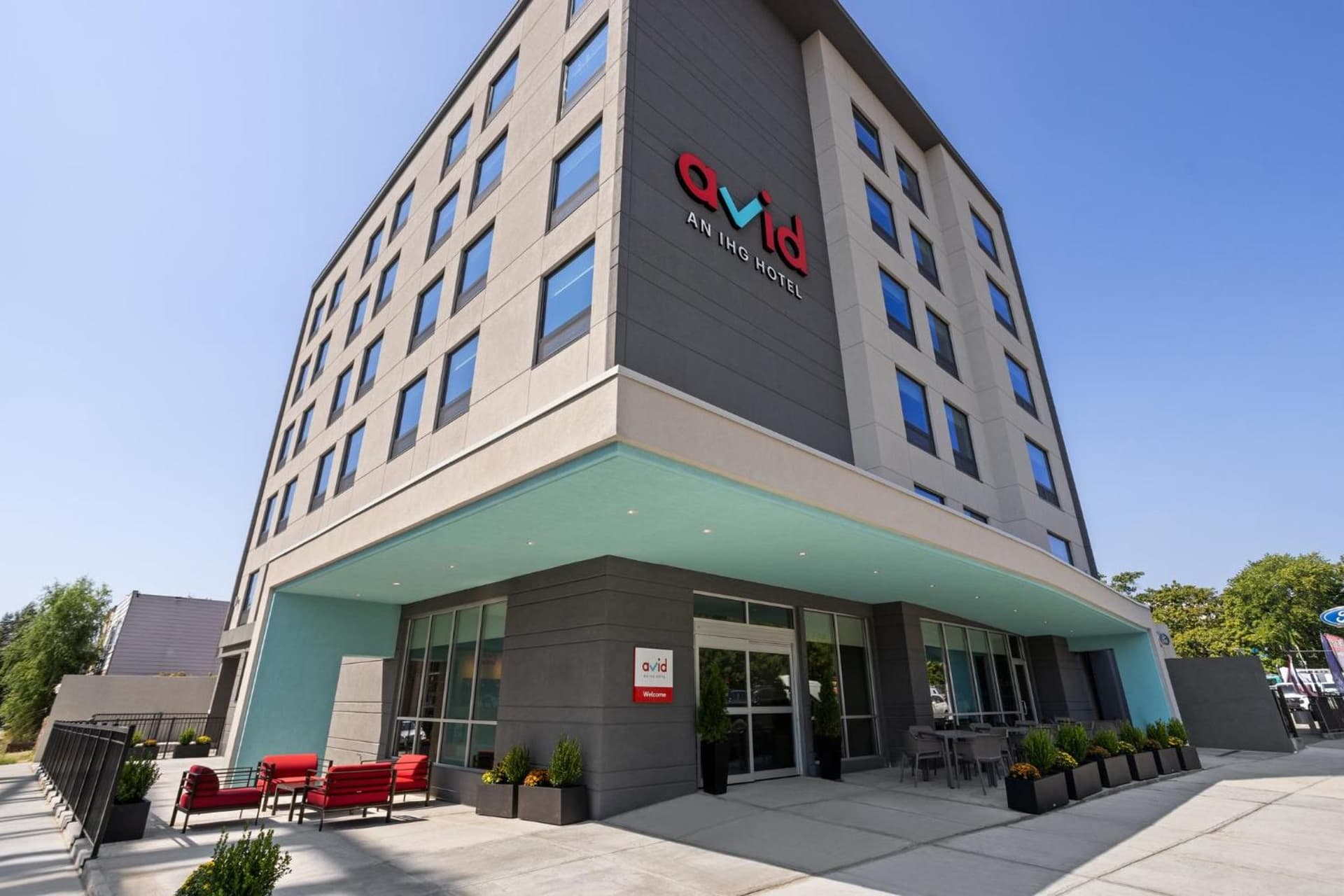 avid hotels - Brooklyn Dyker Heights by IHG gallery photo in Brooklyn, NY — image 24