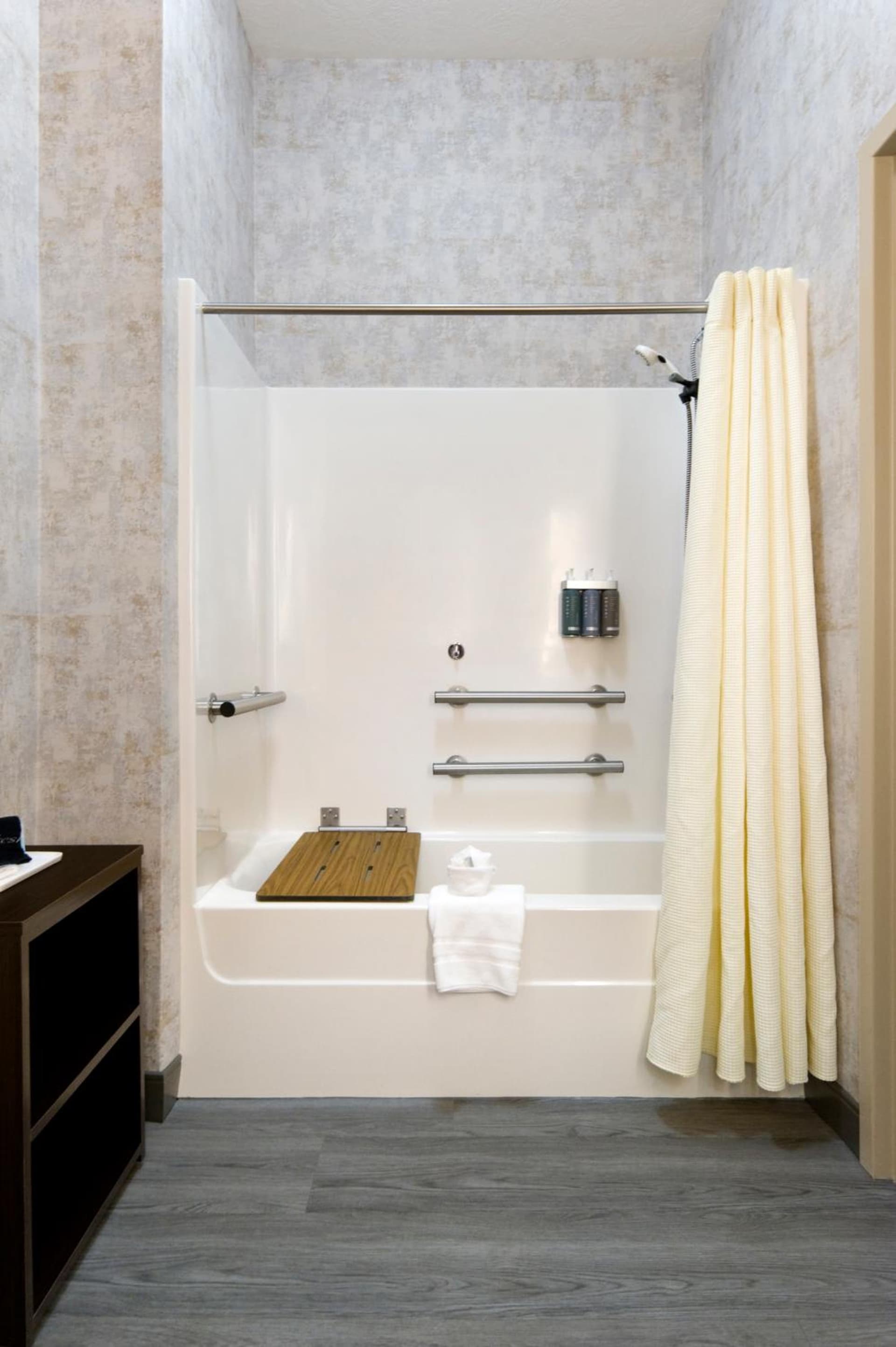 ClubHouse Hotel Sioux Falls gallery photo in Sioux Falls, SD — image 18
