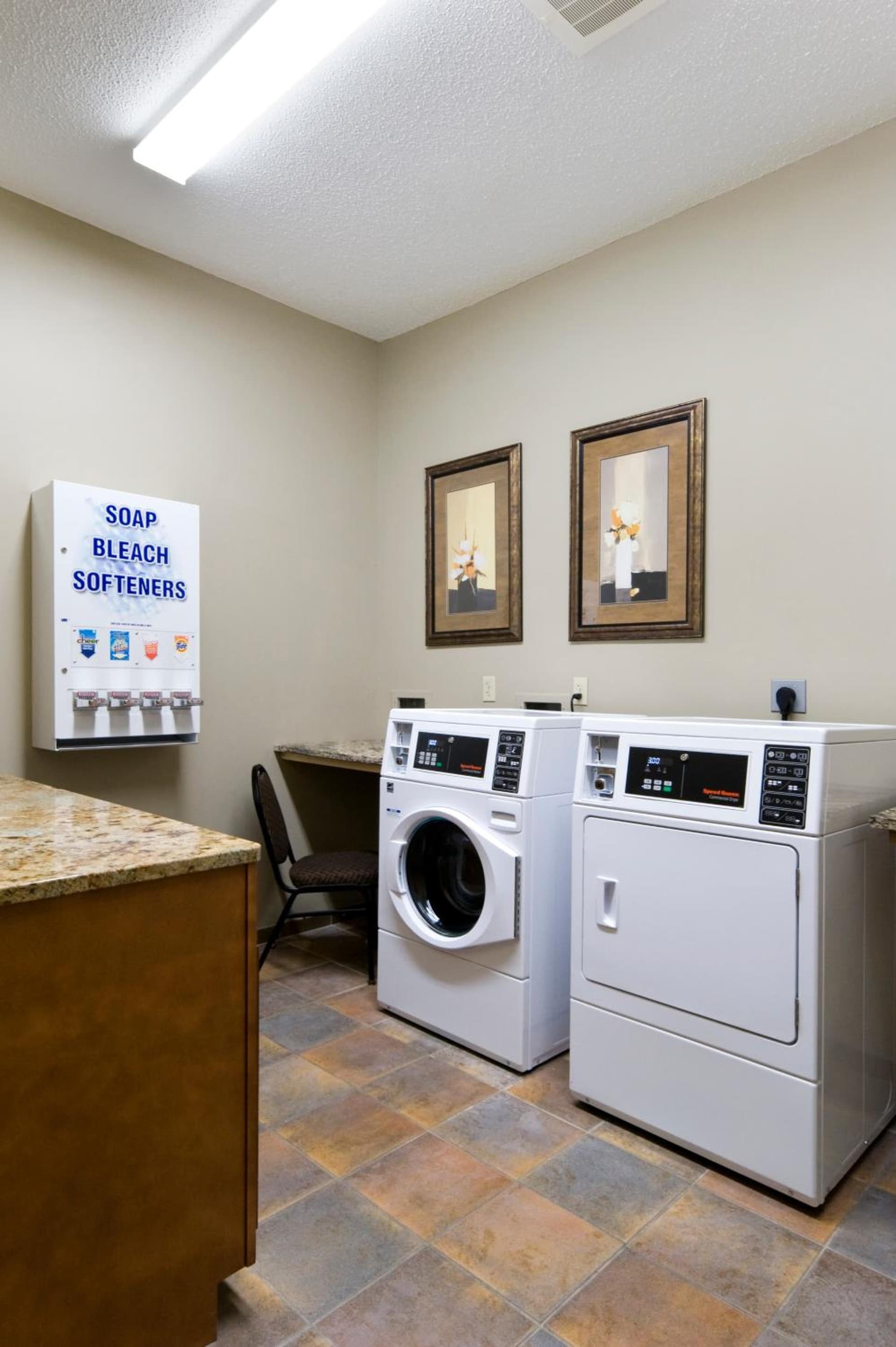 ClubHouse Hotel Sioux Falls gallery photo in Sioux Falls, SD — image 19