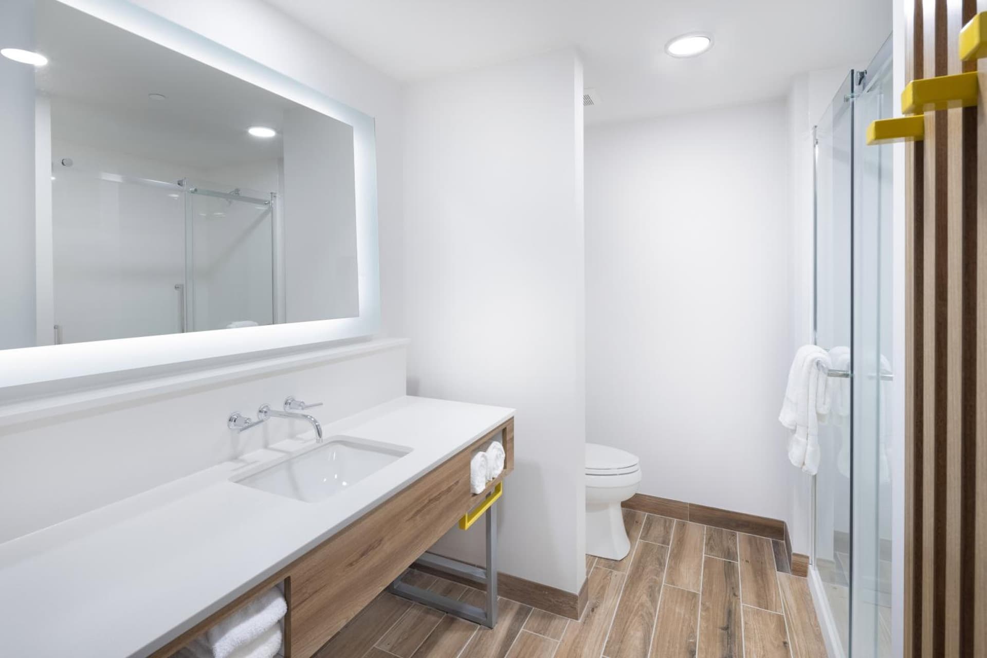 Hampton Inn by Hilton Verona at Turning Stone gallery photo in Verona — image 4