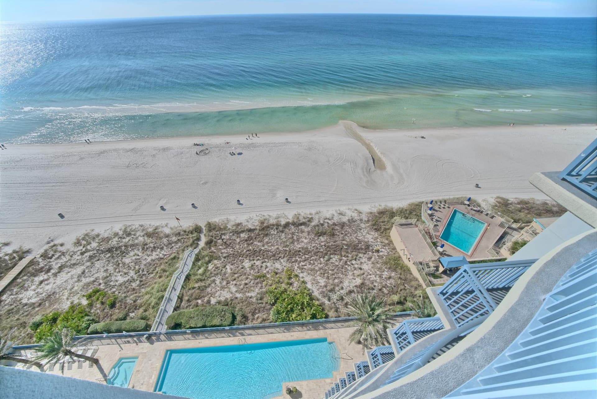 OCEAN FRONT CONDO w INCREDIBLE VIEWS interior in Panama City Beach, FL — gallery photo 2