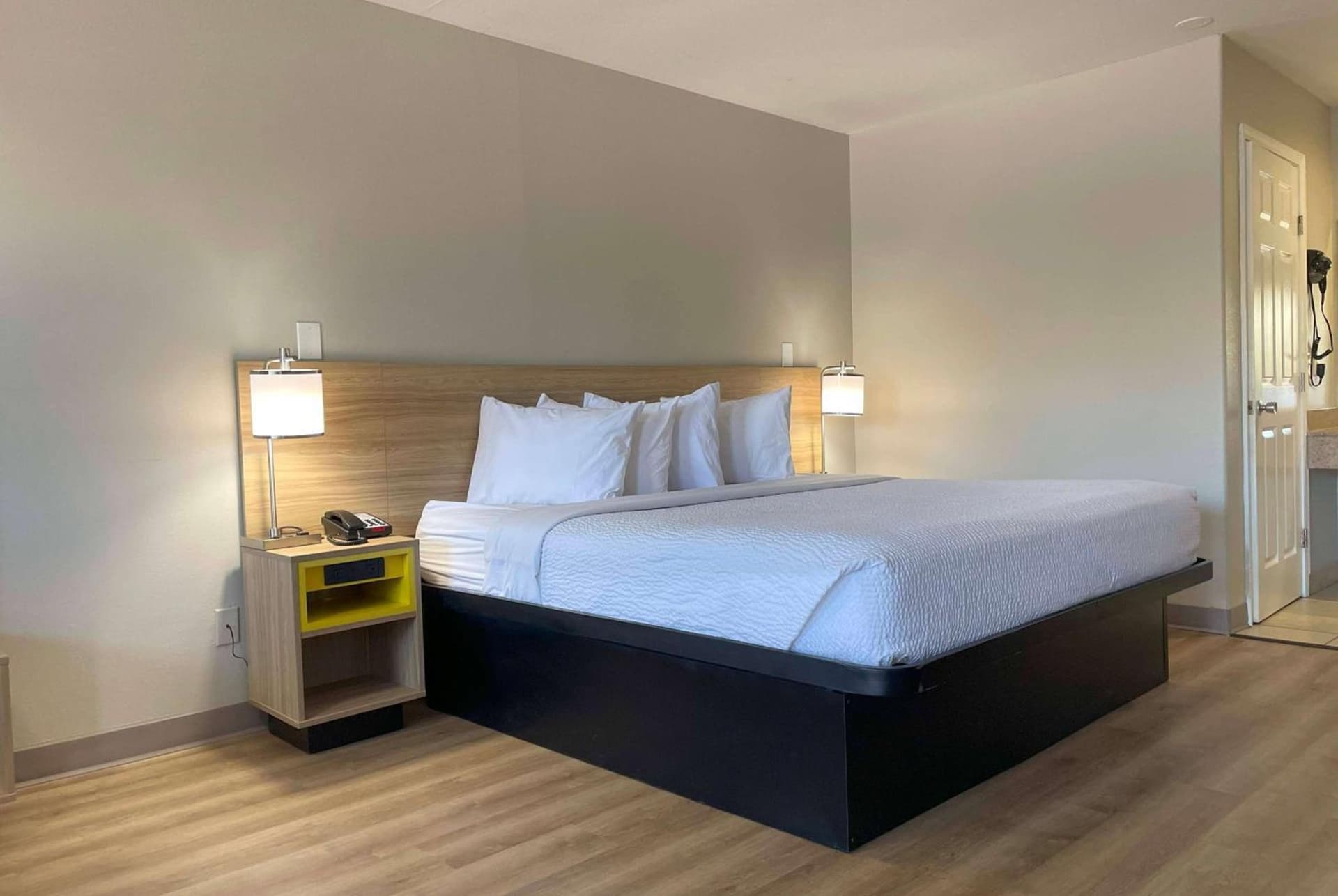 Days Inn by Wyndham Temple gallery photo in Temple, TX — image 6