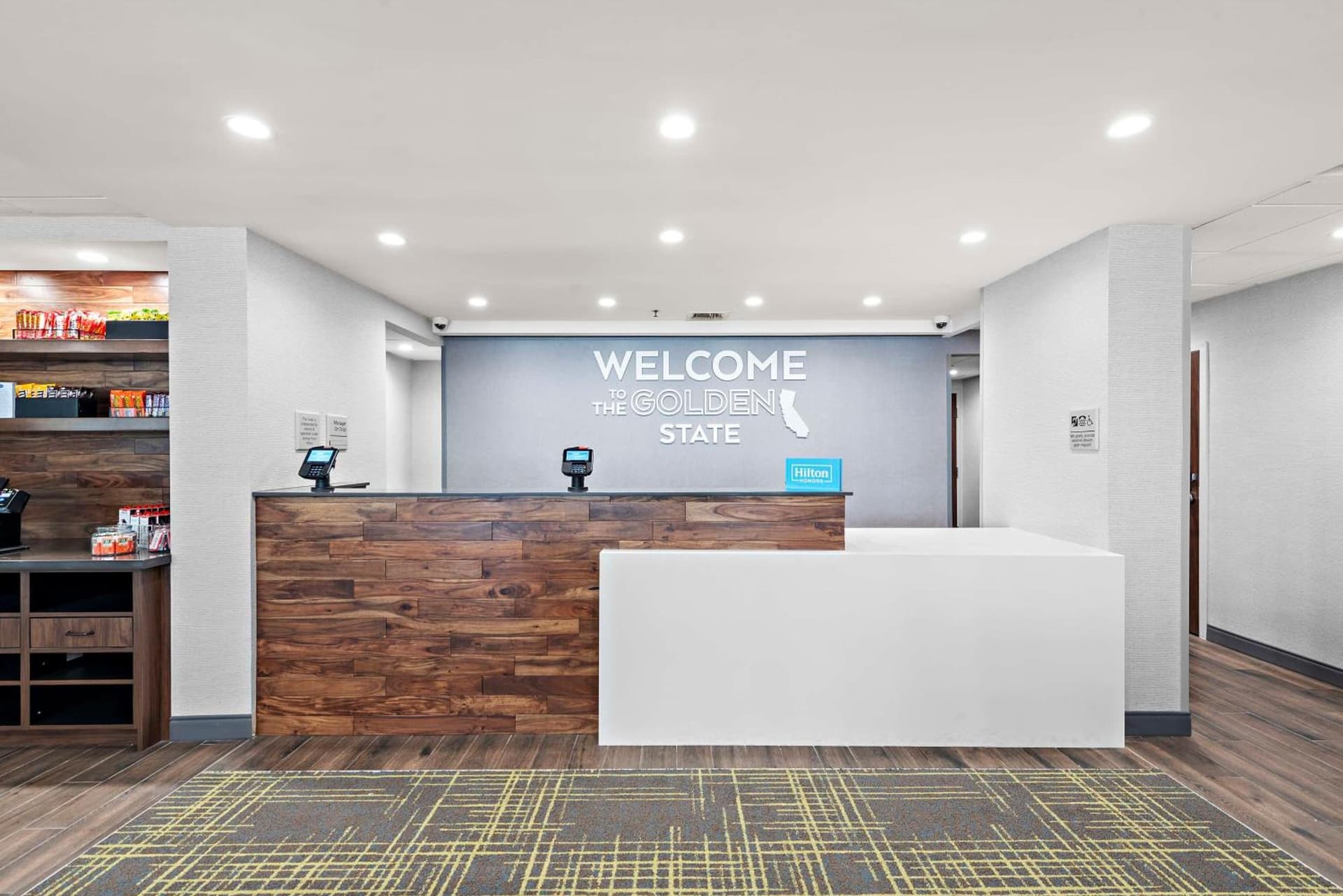 Hampton Inn by Hilton Los Angeles Airport LAX gallery photo in Los Angeles, CA — image 44