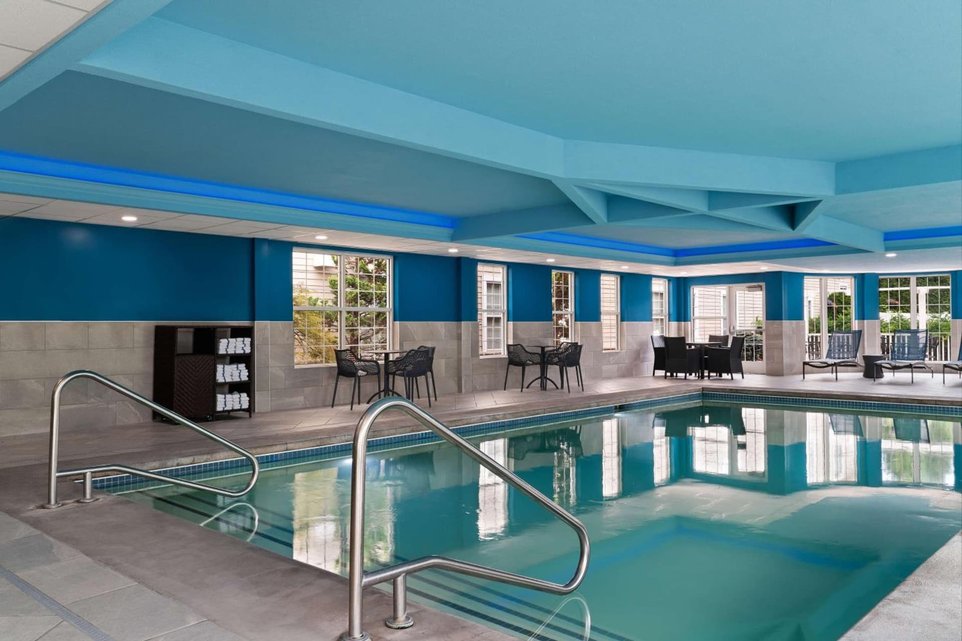 Hampton Inn South Kingstown - Newport Area gallery photo in South Kingstown, RI — image 11