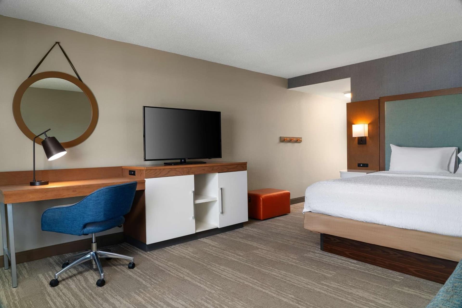 Hampton Inn South Kingstown - Newport Area gallery photo in South Kingstown, RI — image 15