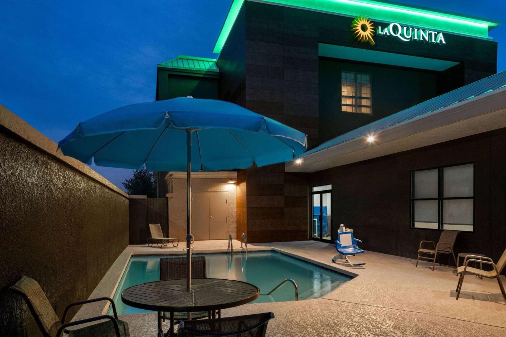 La Quinta by Wyndham Round Rock North gallery photo in Round Rock, TX — image 7