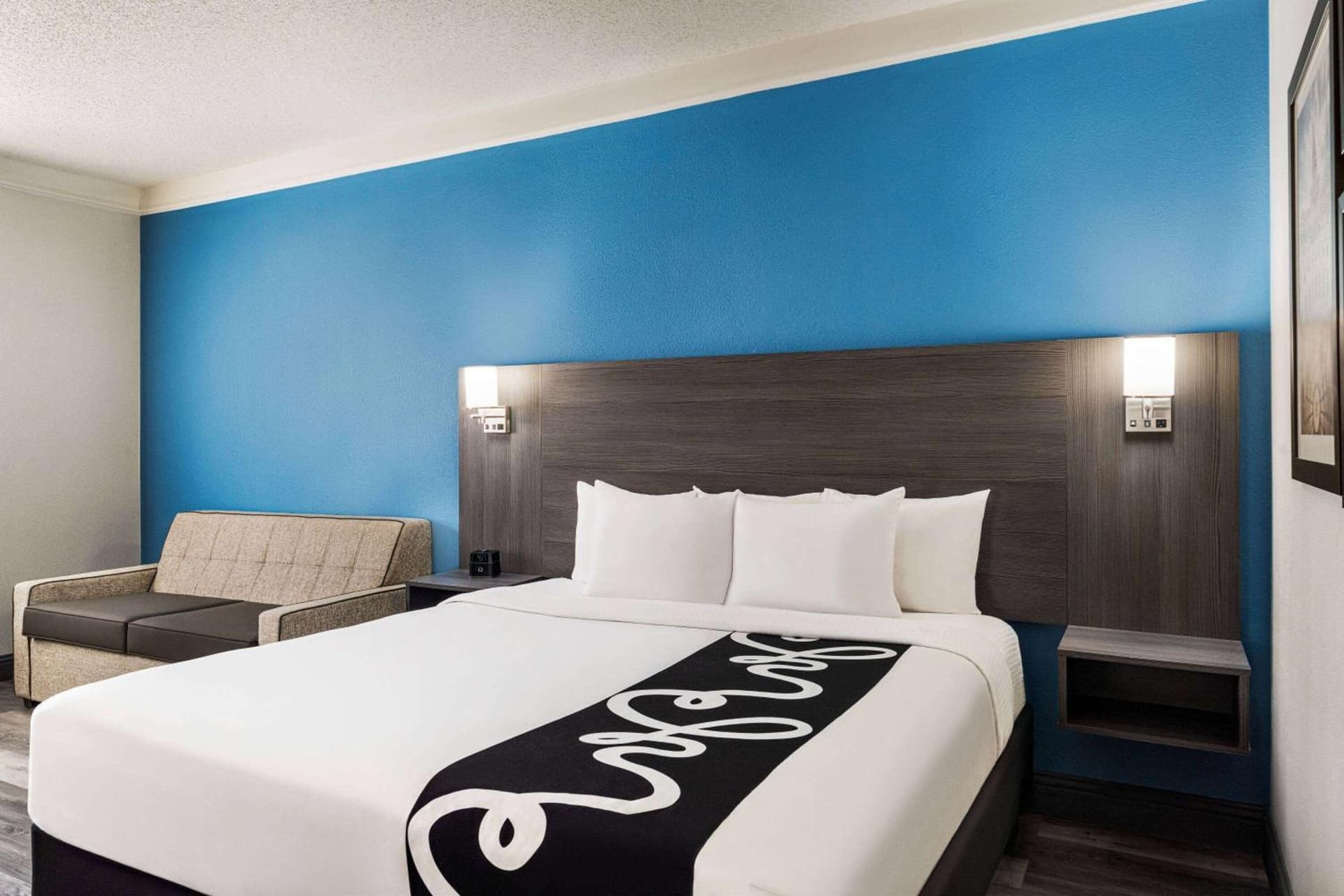 La Quinta by Wyndham Round Rock North gallery photo in Round Rock, TX — image 36