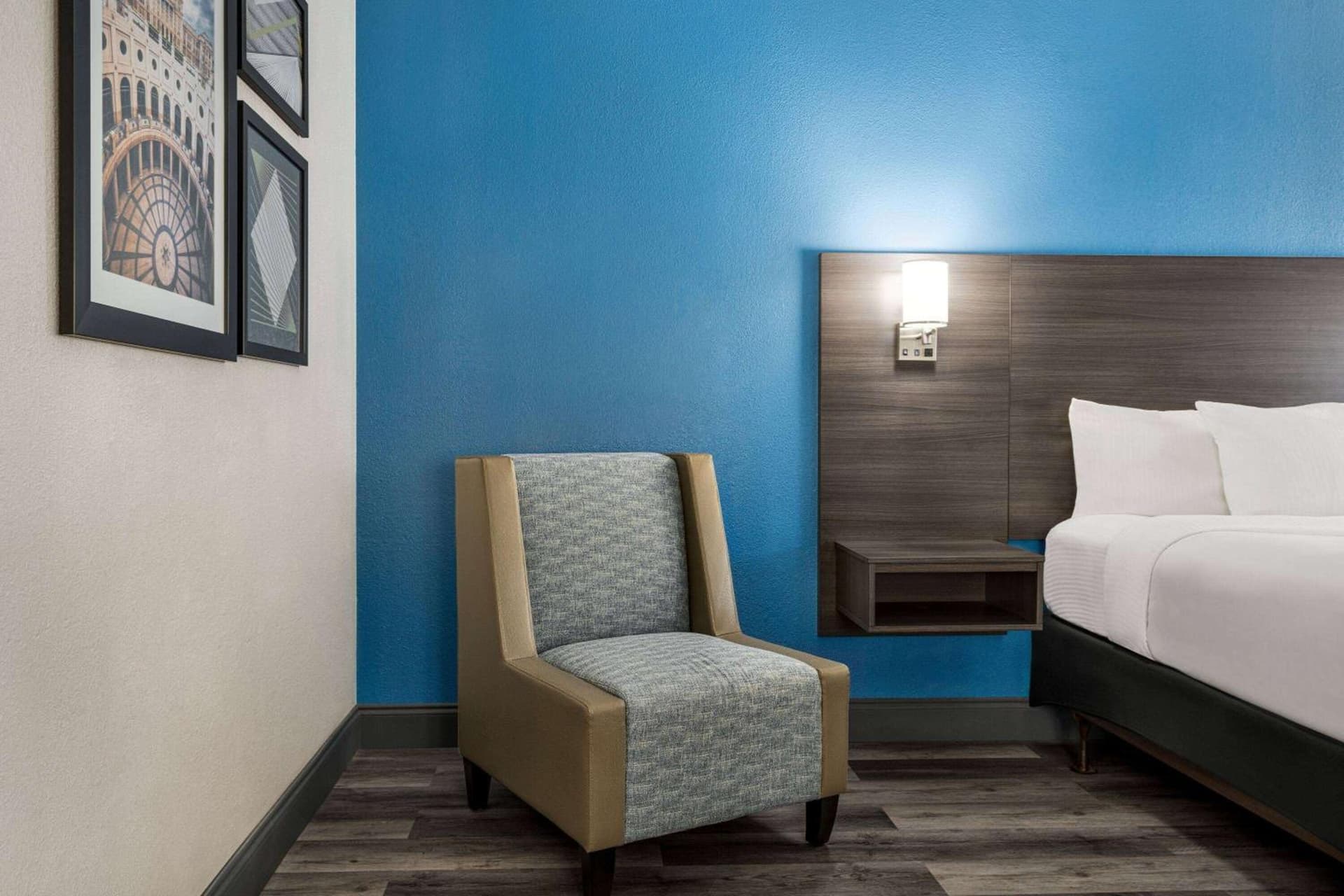 La Quinta by Wyndham Round Rock North gallery photo in Round Rock, TX — image 12