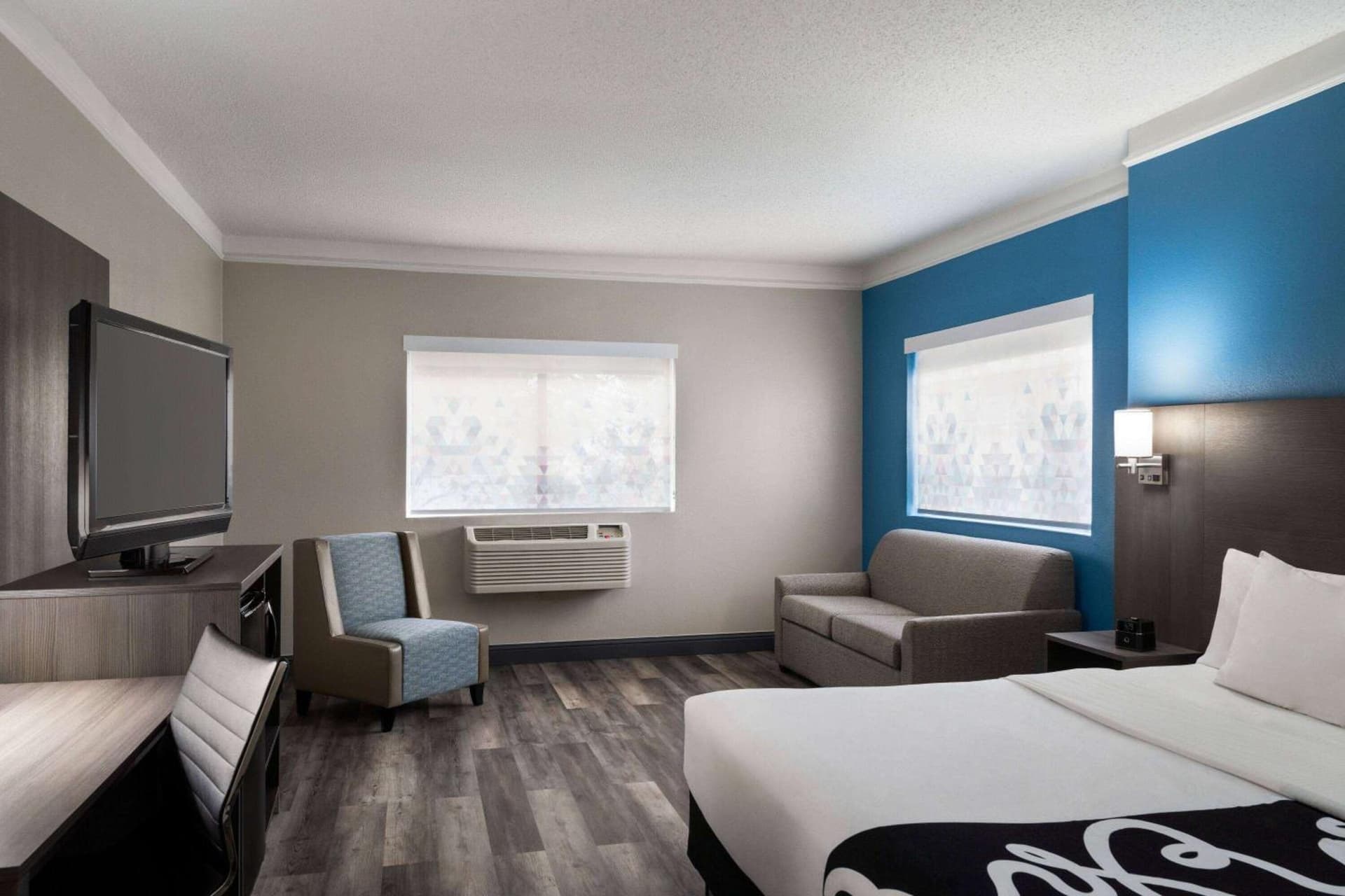 La Quinta by Wyndham Round Rock North gallery photo in Round Rock, TX — image 19