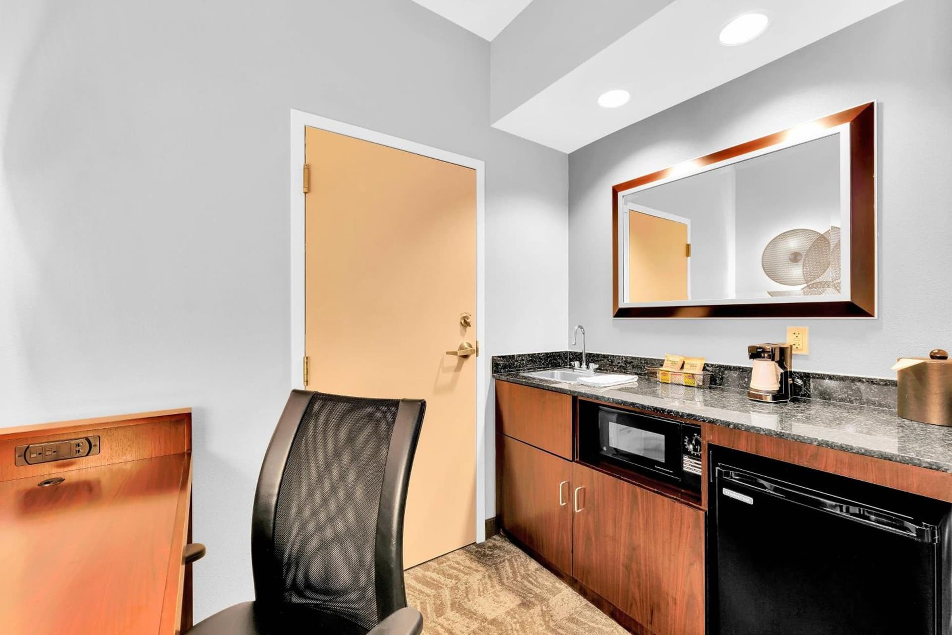 SpringHill Suites by Marriott Tarrytown Westchester County gallery photo in Tarrytown, NY — image 20