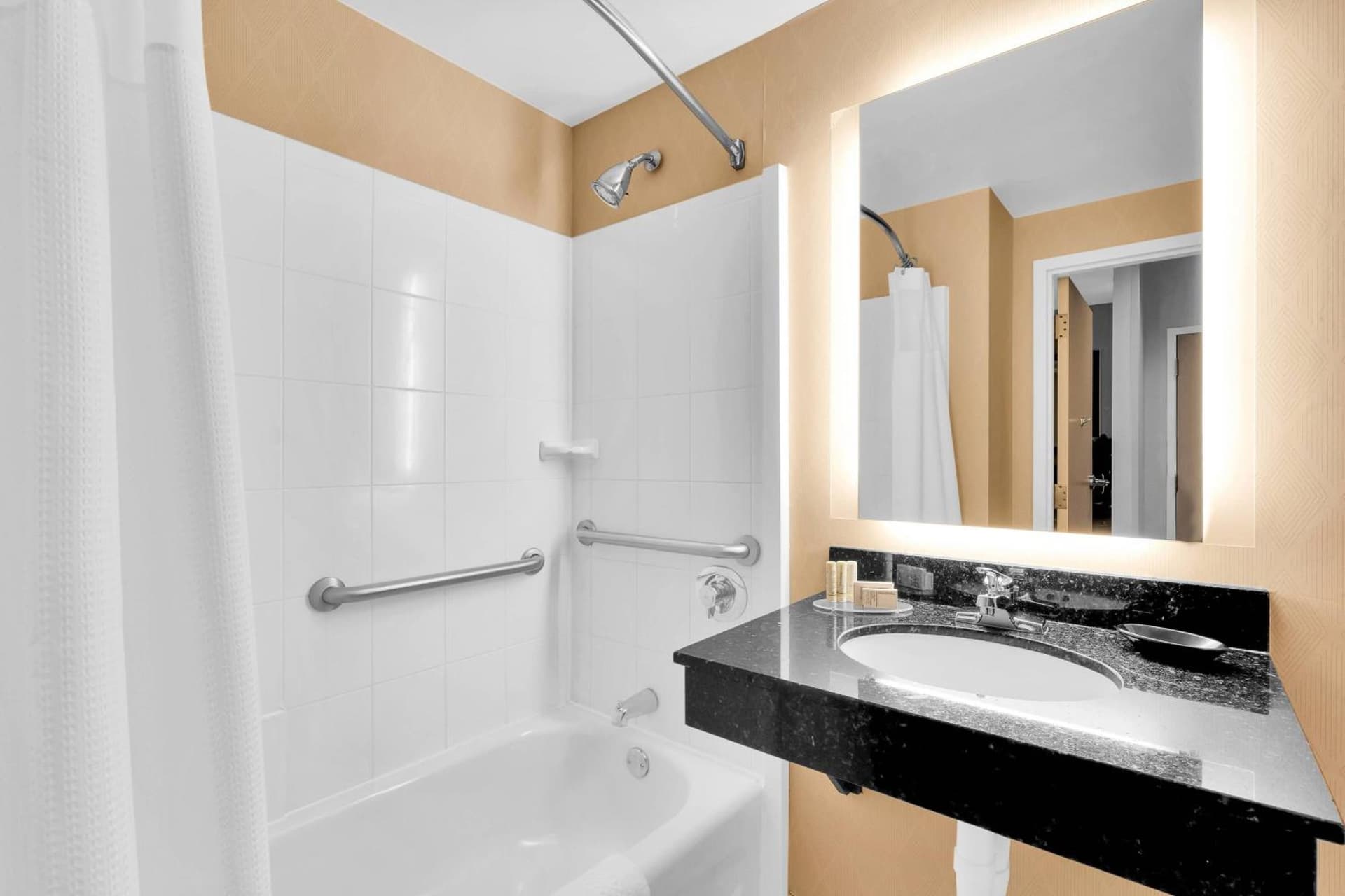 SpringHill Suites by Marriott Tarrytown Westchester County interior in Tarrytown, NY — gallery photo 2