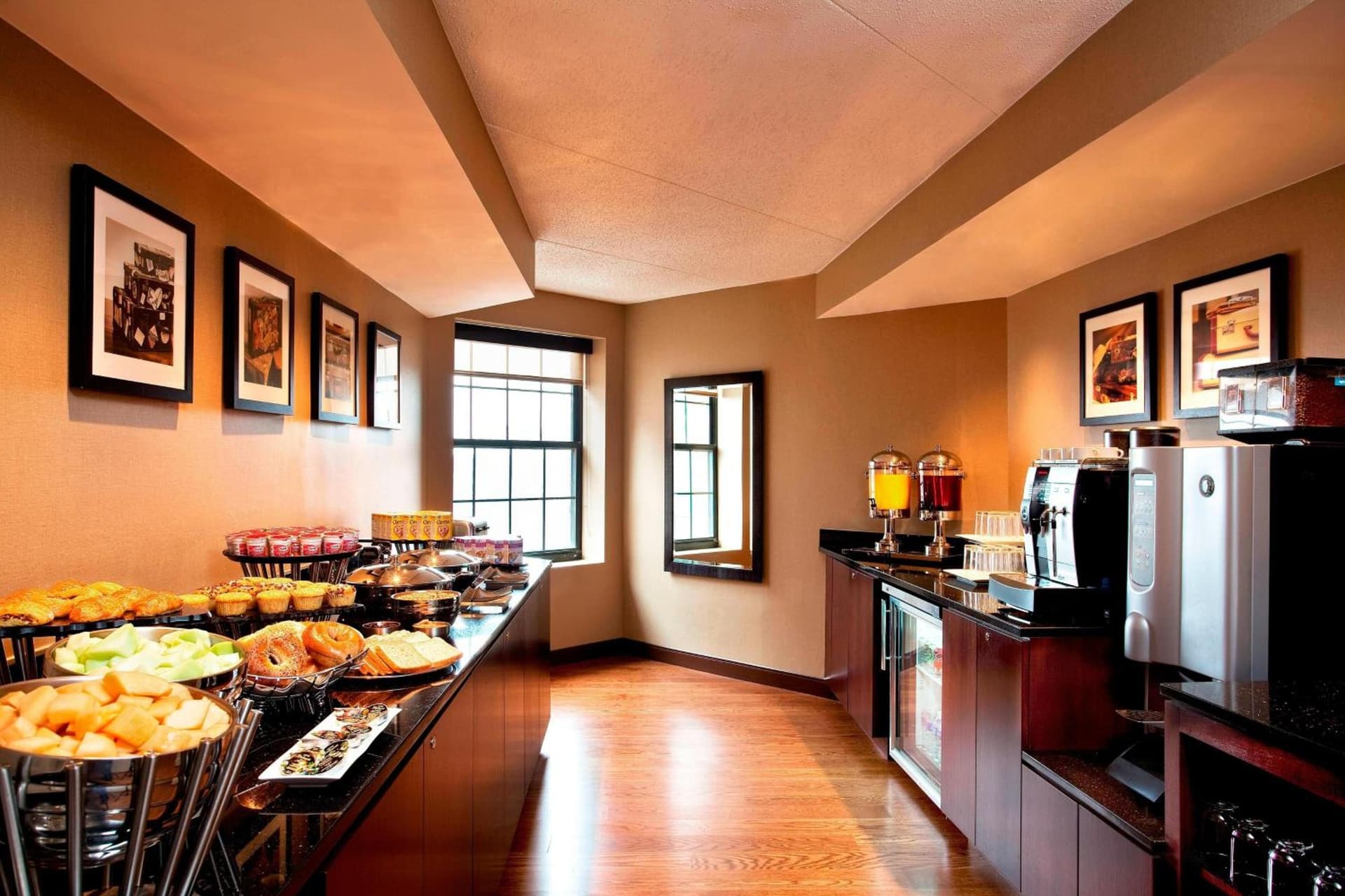 Sheraton Parsippany Hotel gallery photo in Parsippany, NJ — image 14