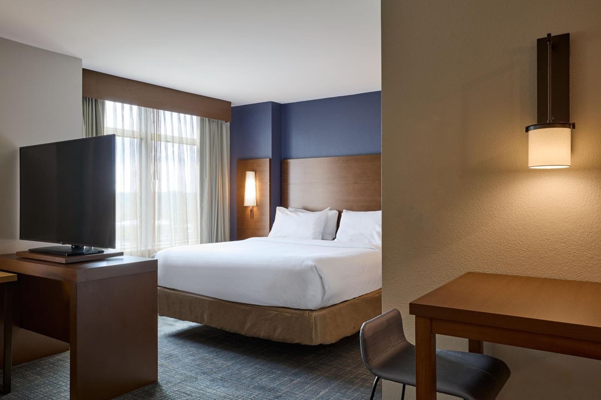 Residence Inn Arlington Capital View gallery photo in Arlington, VA — image 10