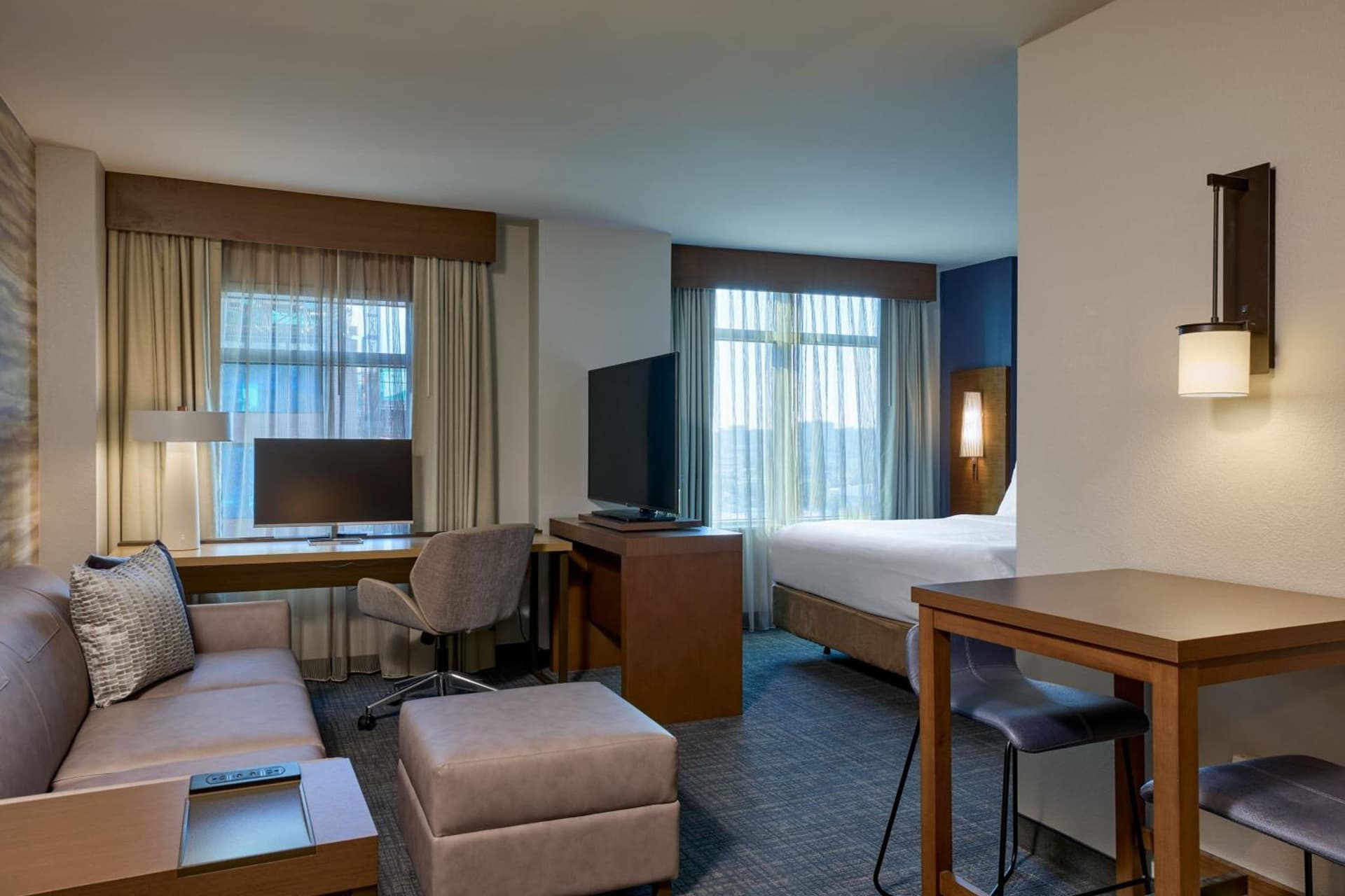 Residence Inn Arlington Capital View gallery photo in Arlington, VA — image 8