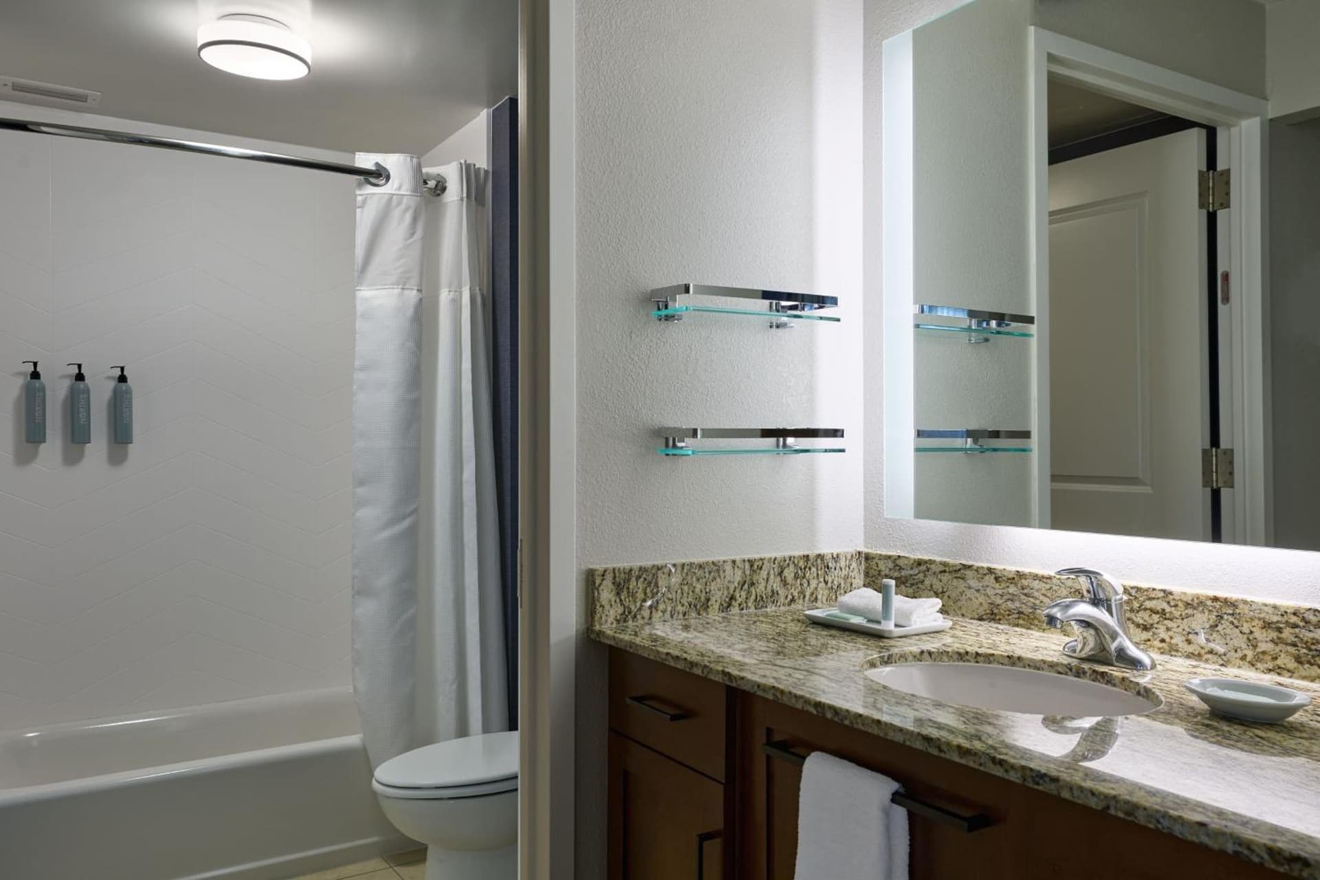 Residence Inn Arlington Capital View gallery photo in Arlington, VA — image 23