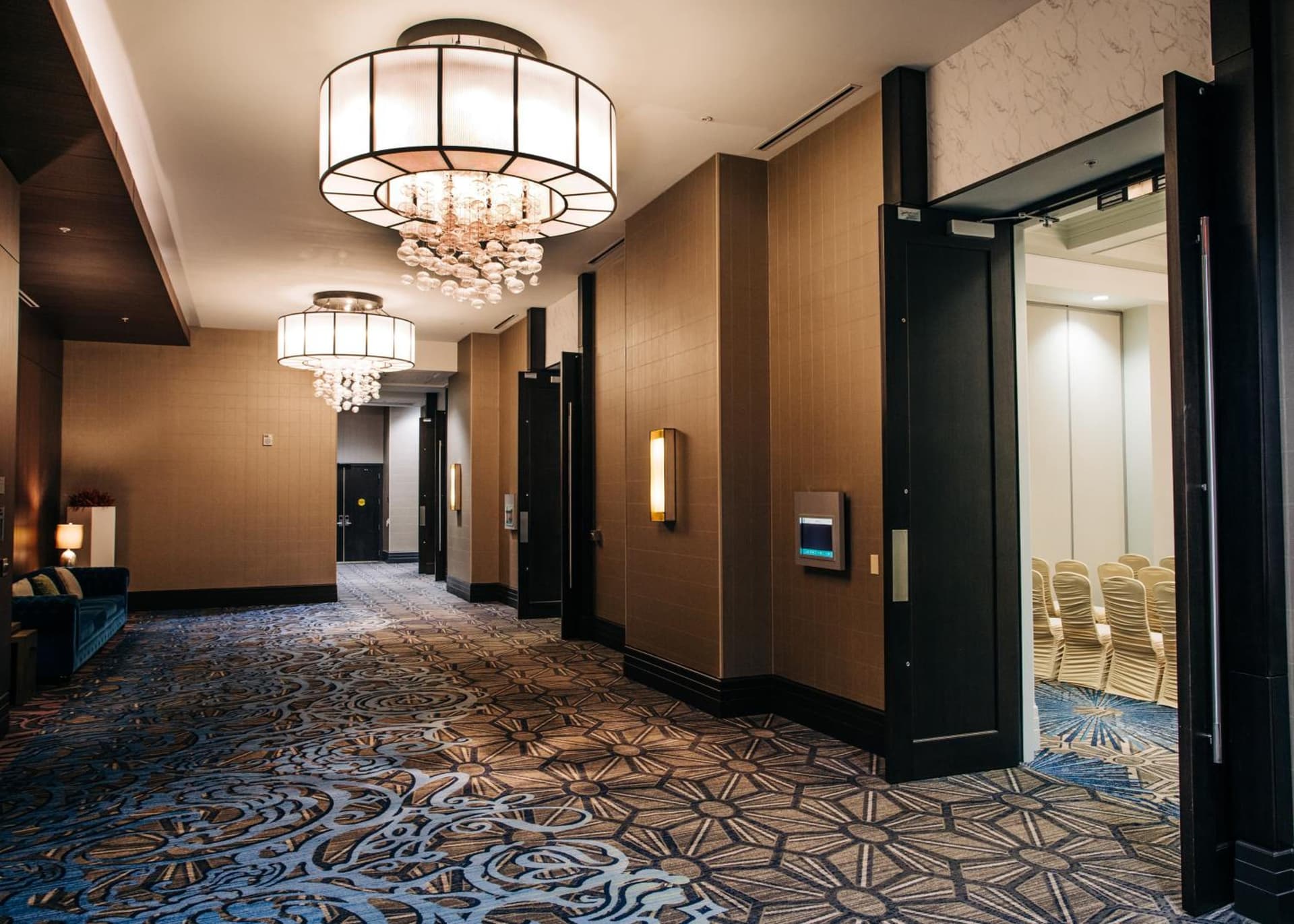 Embassy Suites Louisville Downtown gallery photo in Louisville, KY — image 71